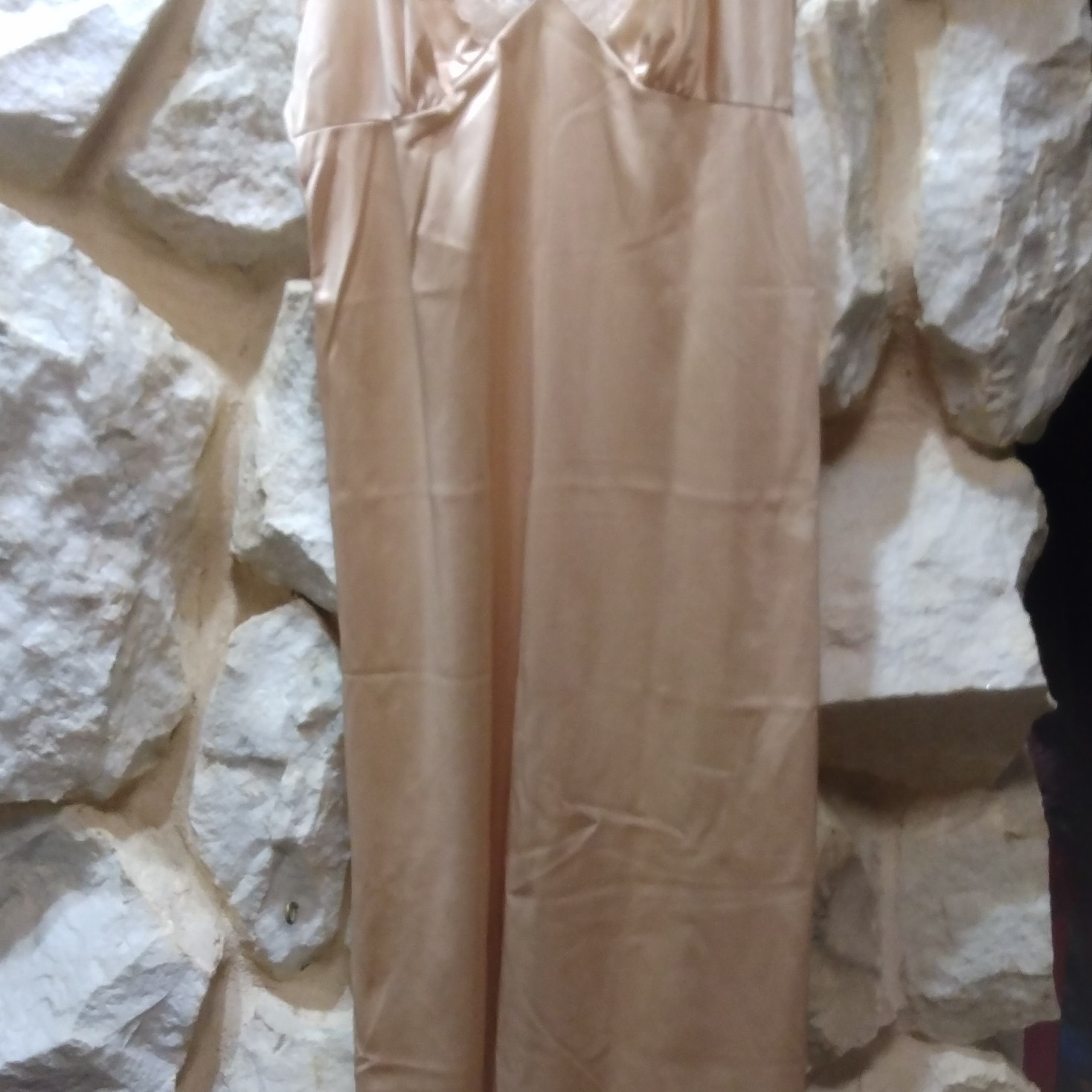 Body Chic Vintage Beige 100% Nylon Tricot Lace Trim Slip Size 34
