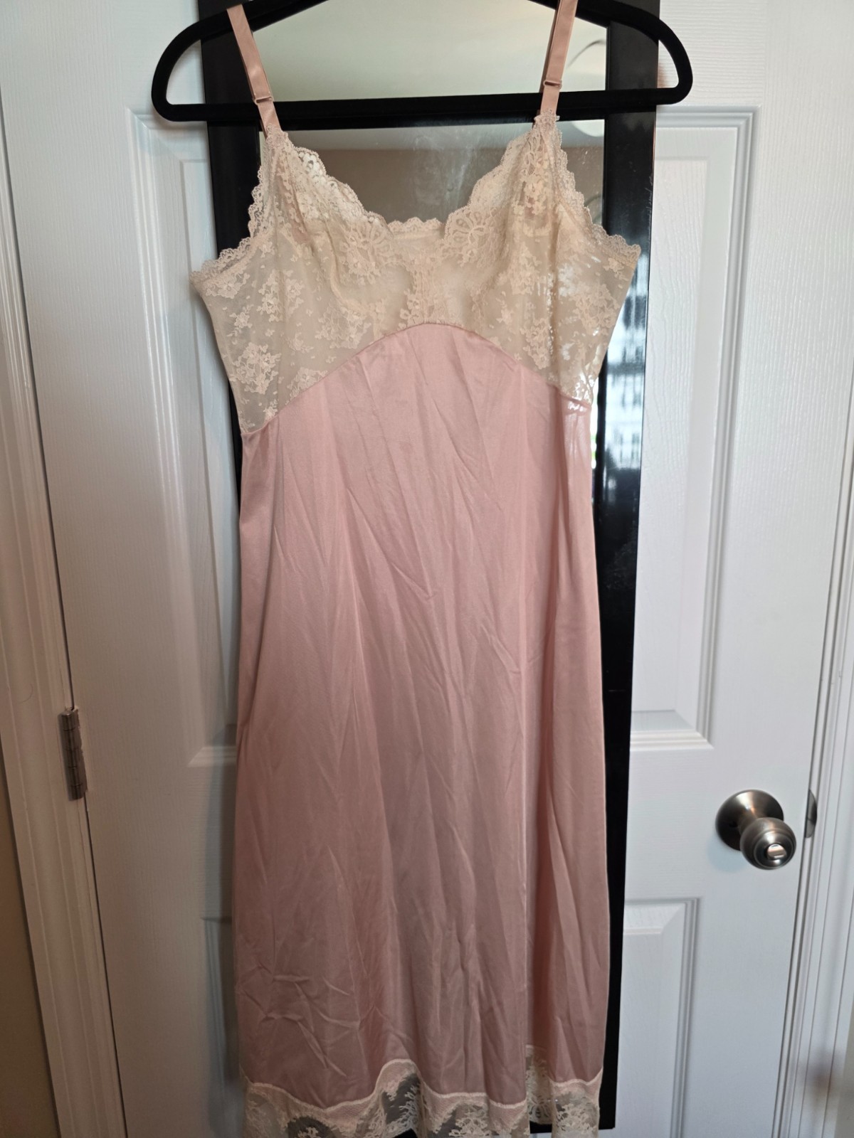 VTG Shadowline Slip Dress Gown Sz 36MS Beige Lace Light Pink Nylon