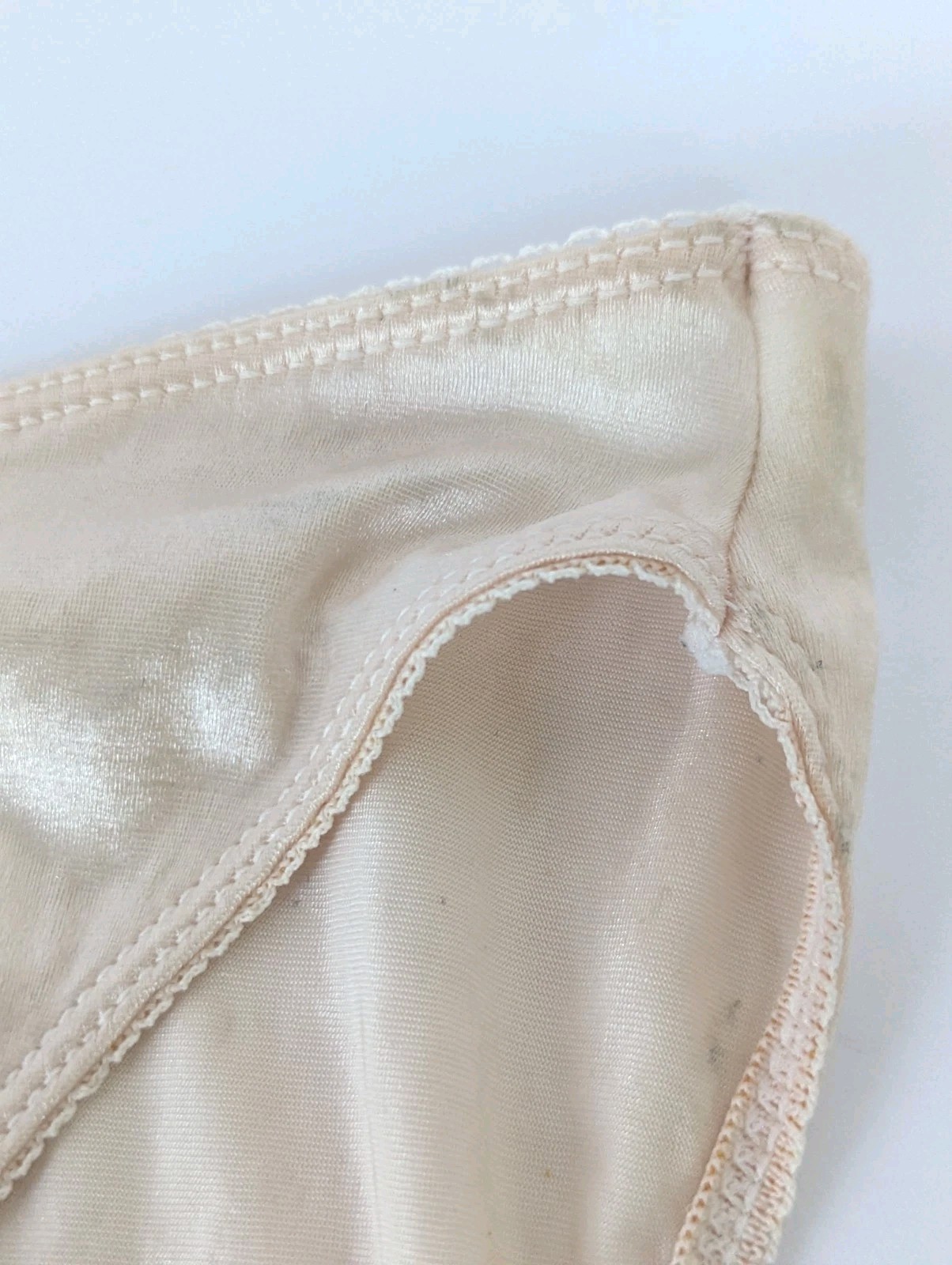 Vintage Victoria Secret Second Skin Satin Bikini Hi Cut Panty Champagne M Gold
