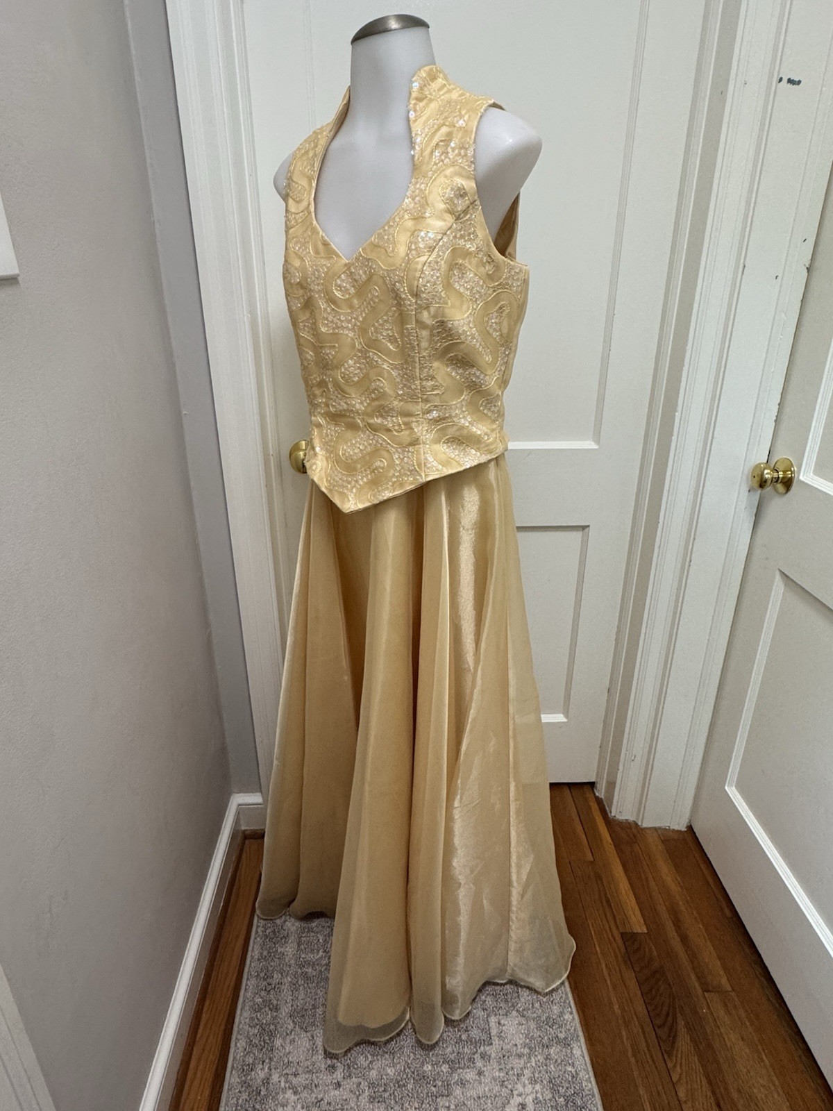 VTG Faviana Yellow Organza Formal Set Halter Sequin Bodice Romantic 90s 11/12