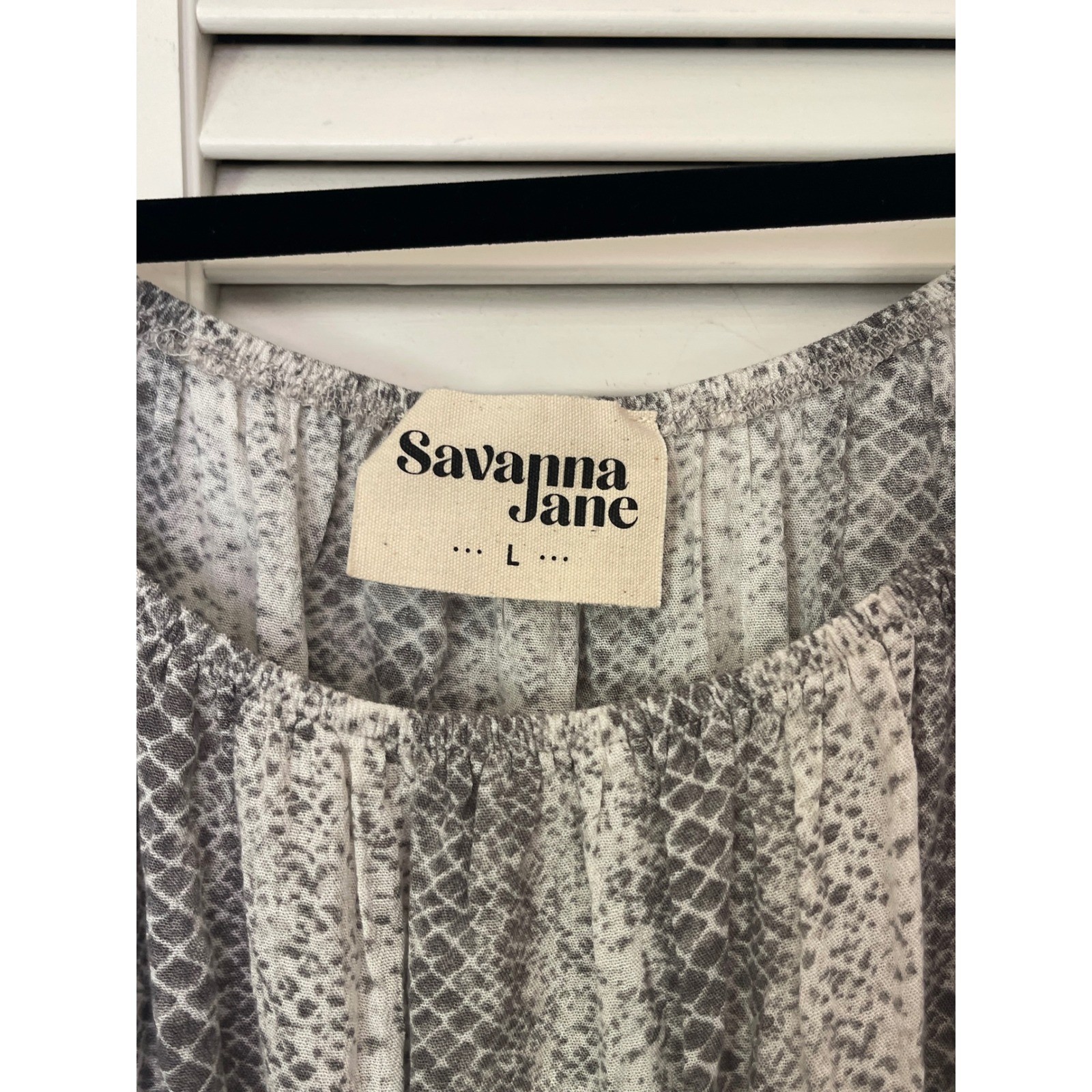 Savanna Jane Snake Print Embroidered Boho Top L