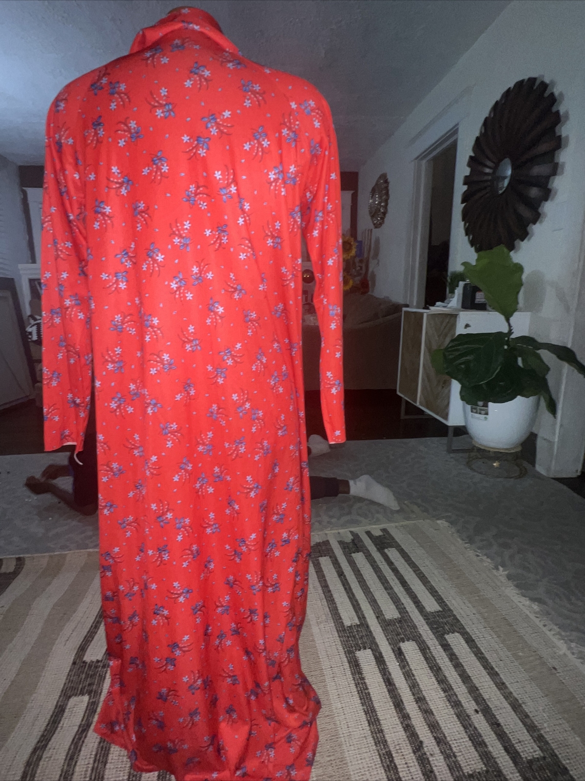 Elaine Sklar VTG Mod Red Floral House Dress Robe Zip Up Nylon Medium