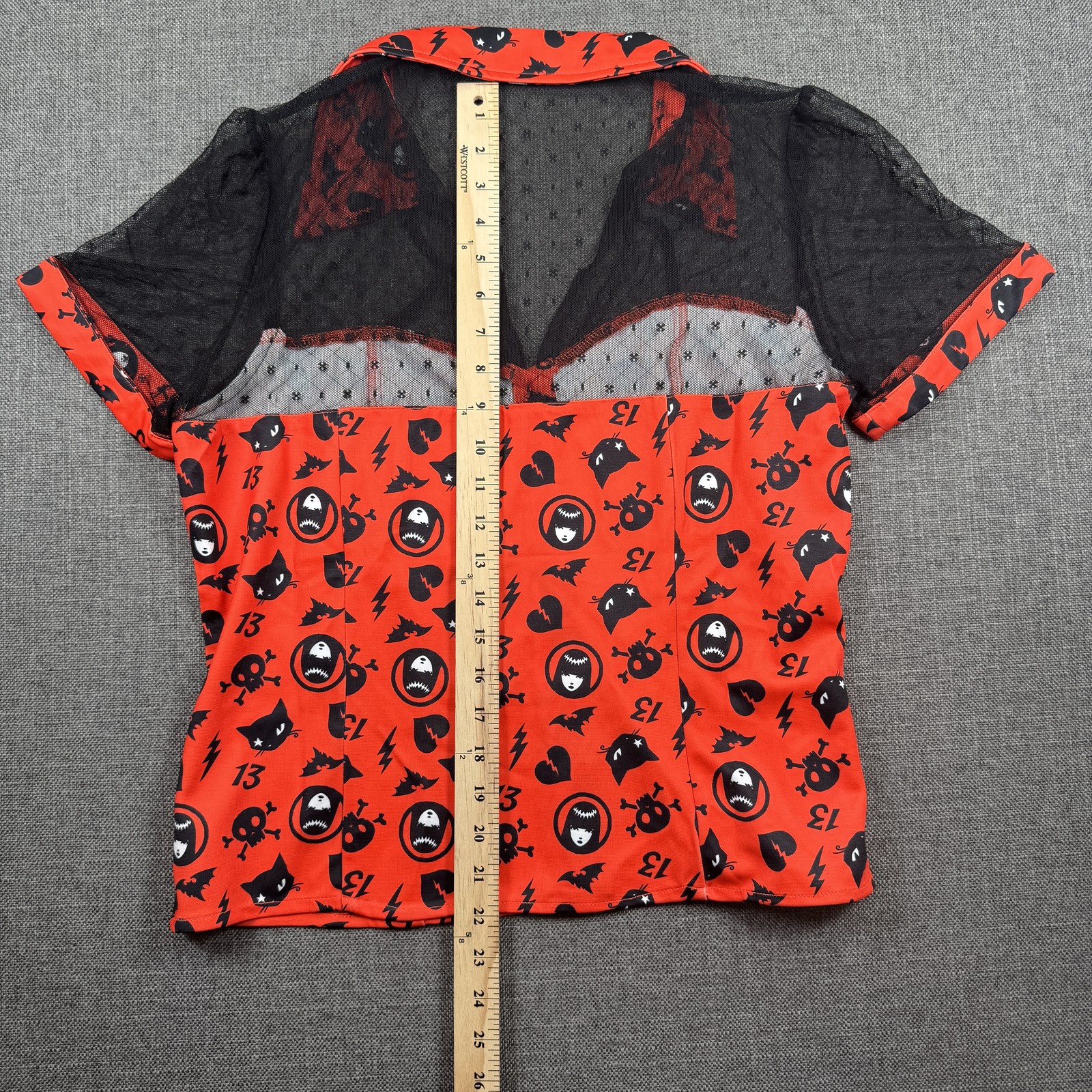 Emily the Strange x Unique Vintage Women’s Red Black Skull Bat Mesh Top XL 14
