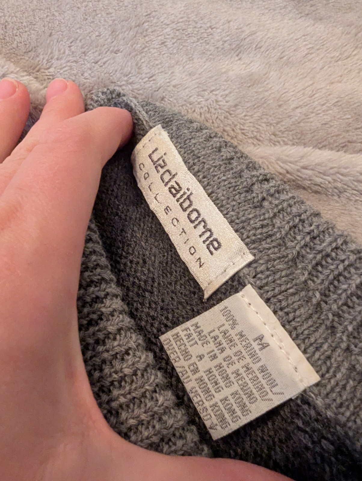 Vintage 2000s Y2K Liz Claiborne Argyle 100% Merino Wool Cardigan Sweater Medium