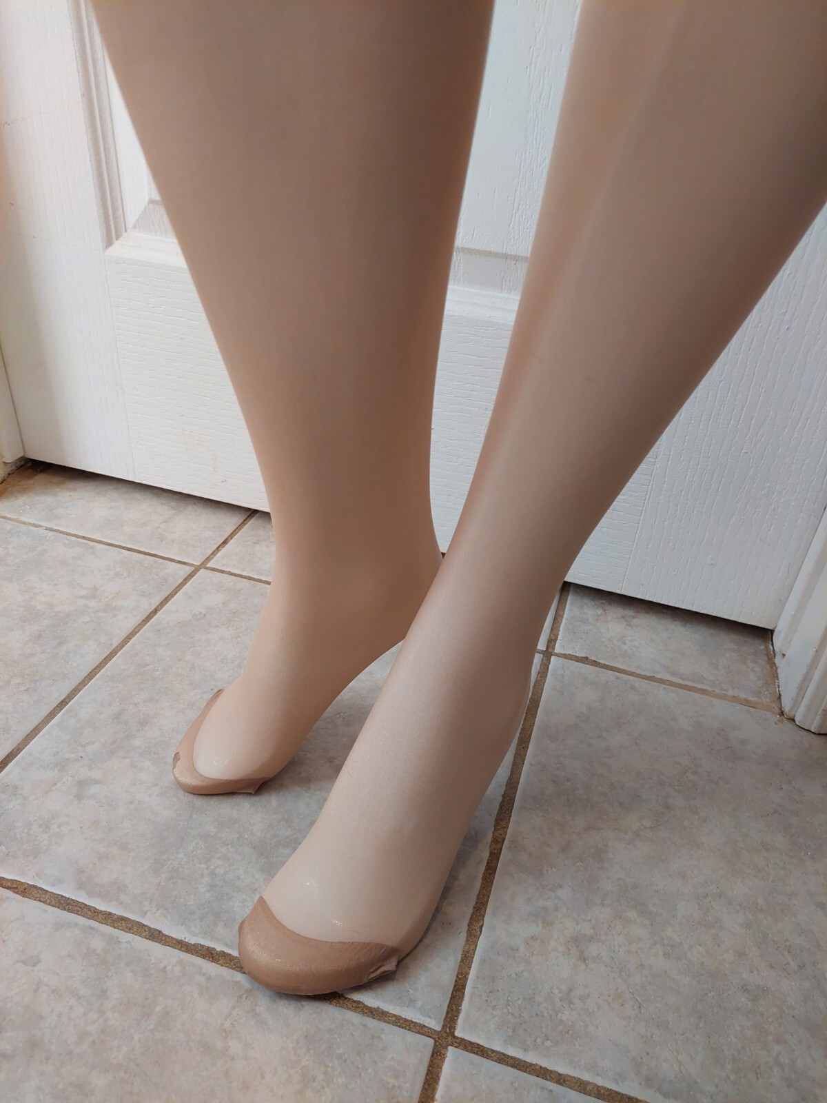 Vintage Pantyhose 40 pairs Penningtons Queen Size 4X Color Nude Reinforced toe