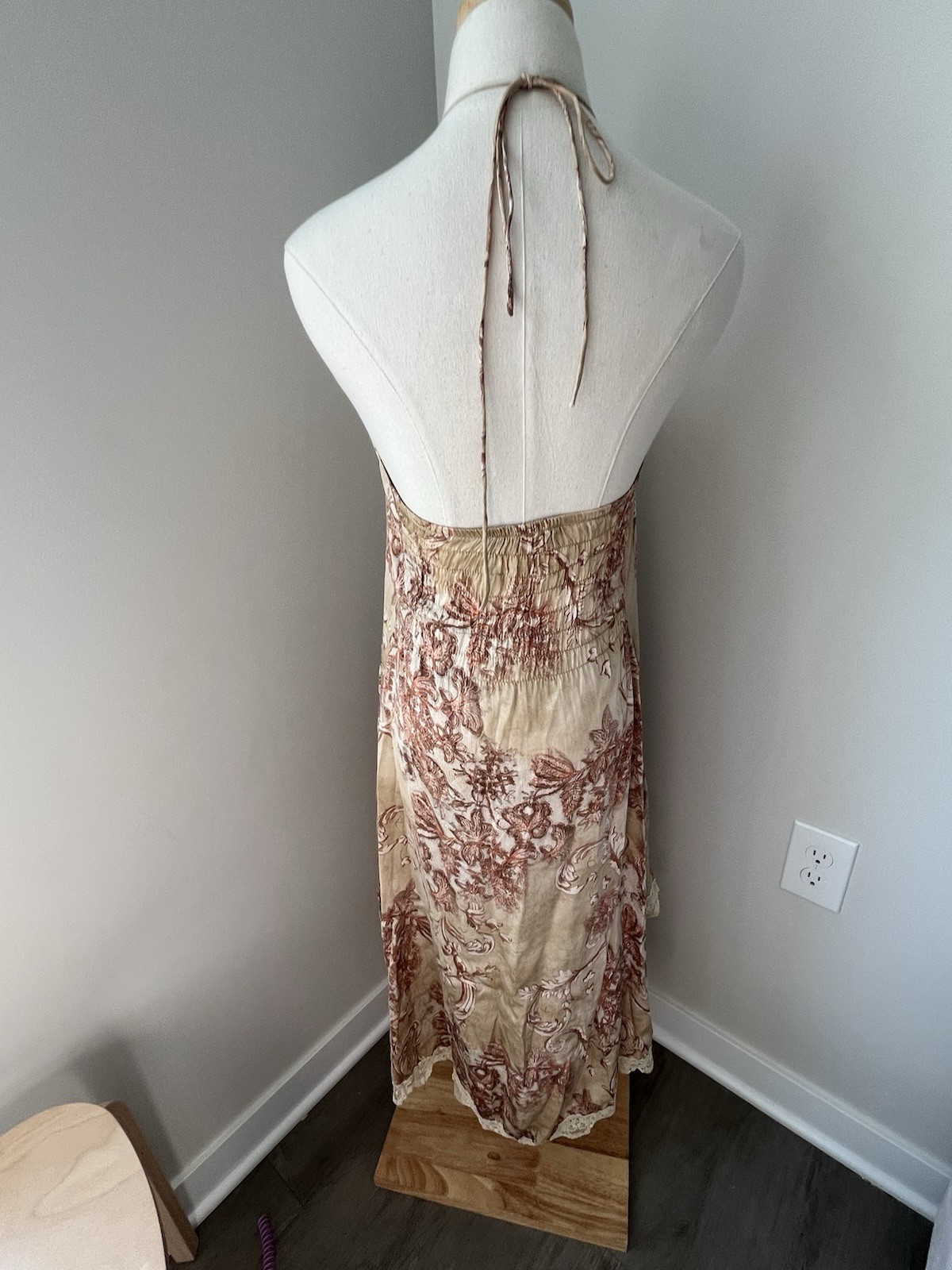 VTG IN LOVE PARIS 100% Silk Dress T1 S Made France Designer Lace Halter Boho Tan