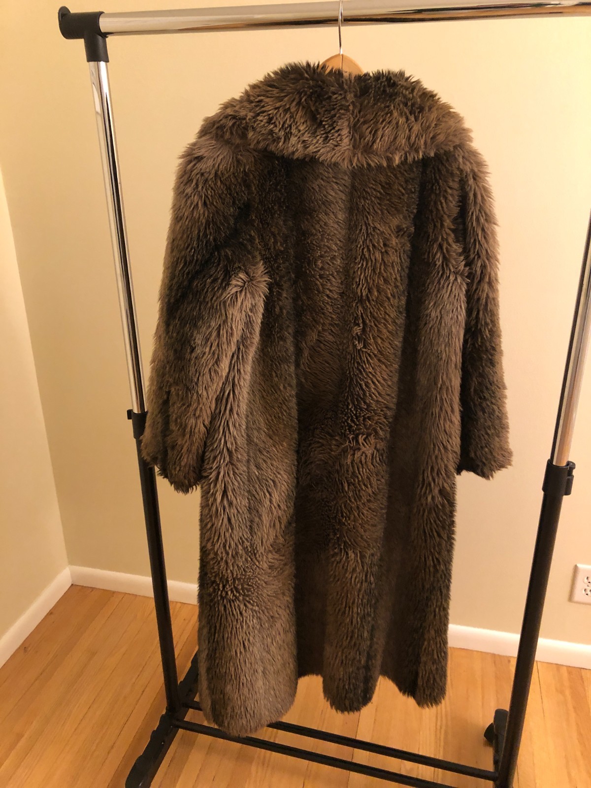 Vintage Women’s Full-Length Raccoon Look Faux Fur Coat | Panache Lykafur | Made
