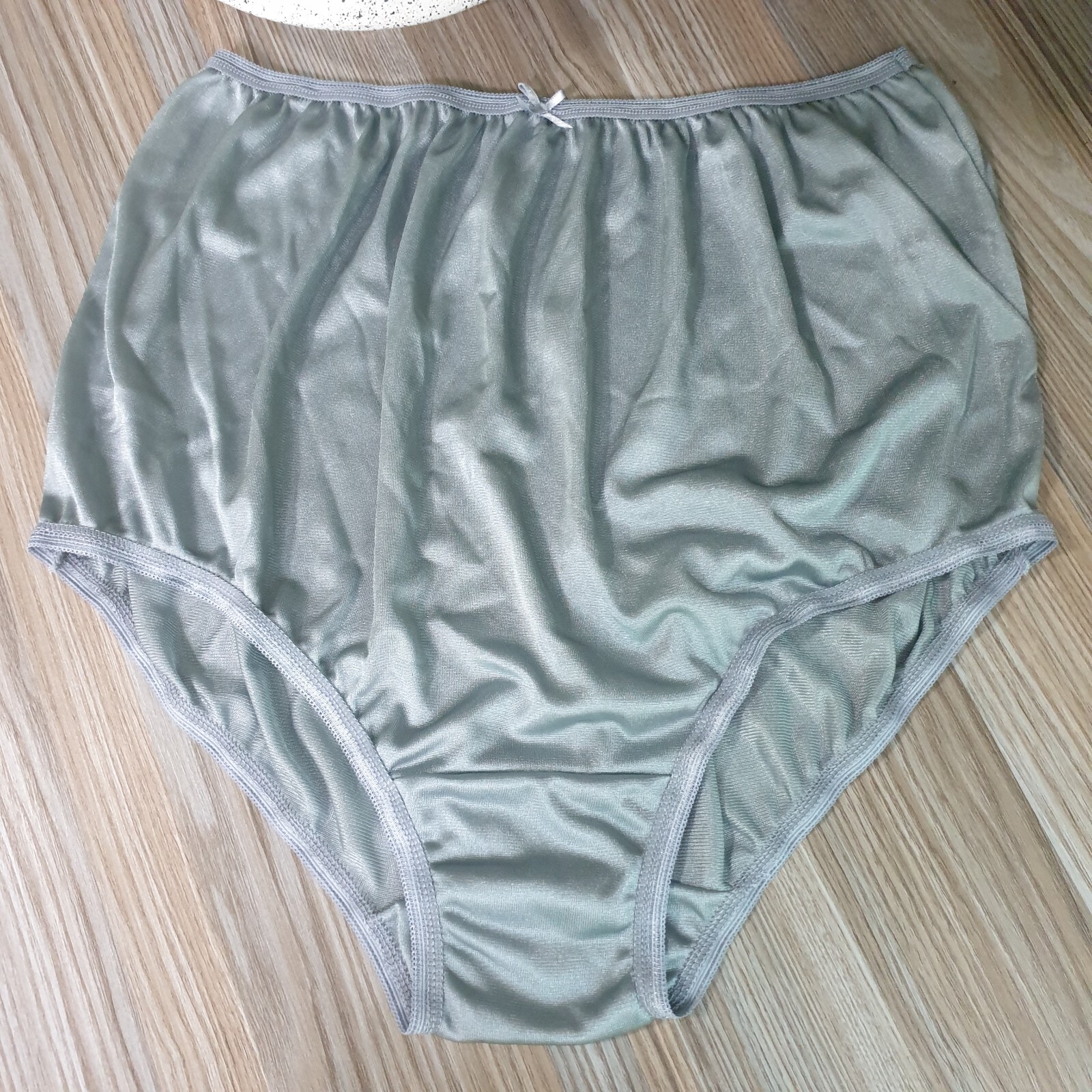 VTG Slippery Nylon Panty Granny Silver Double Gusset Brief Size 9-10 Hip 40-50″