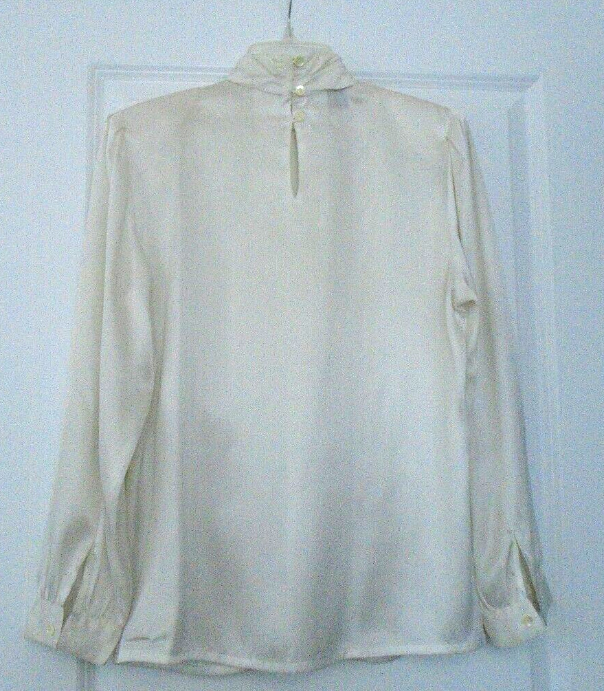 Impressions of California Ivory White Satin Polyester Blouse Size 6 Made in USA!