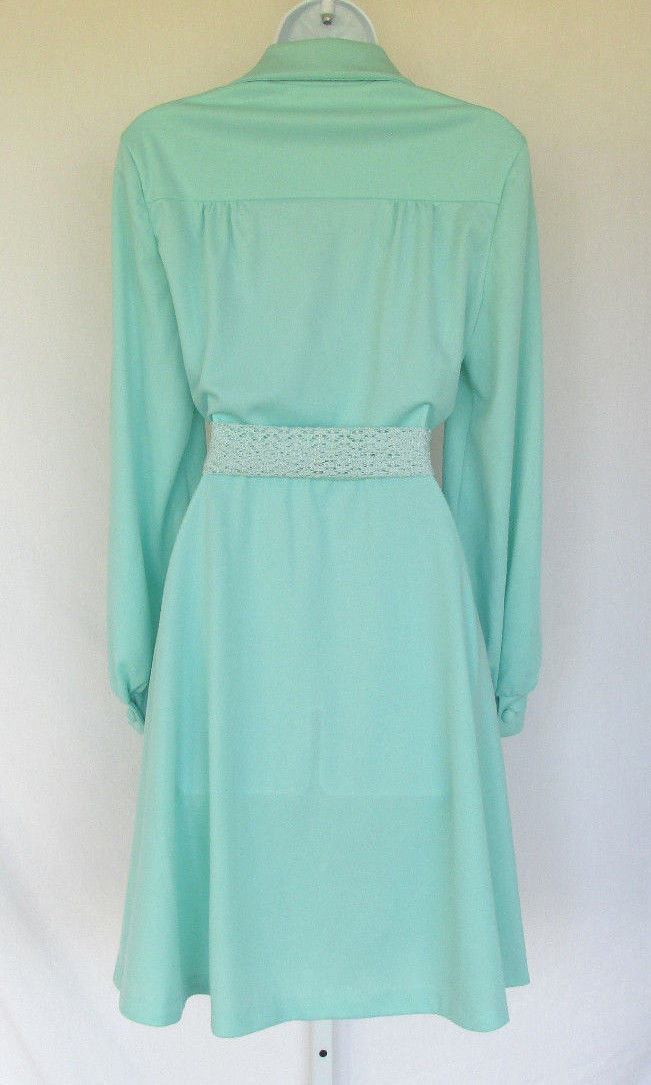 VINTAGE 1960s 70s MOD DOMINO FASHIONS DRESS SEAFOAM POLY CROCHETED BELT