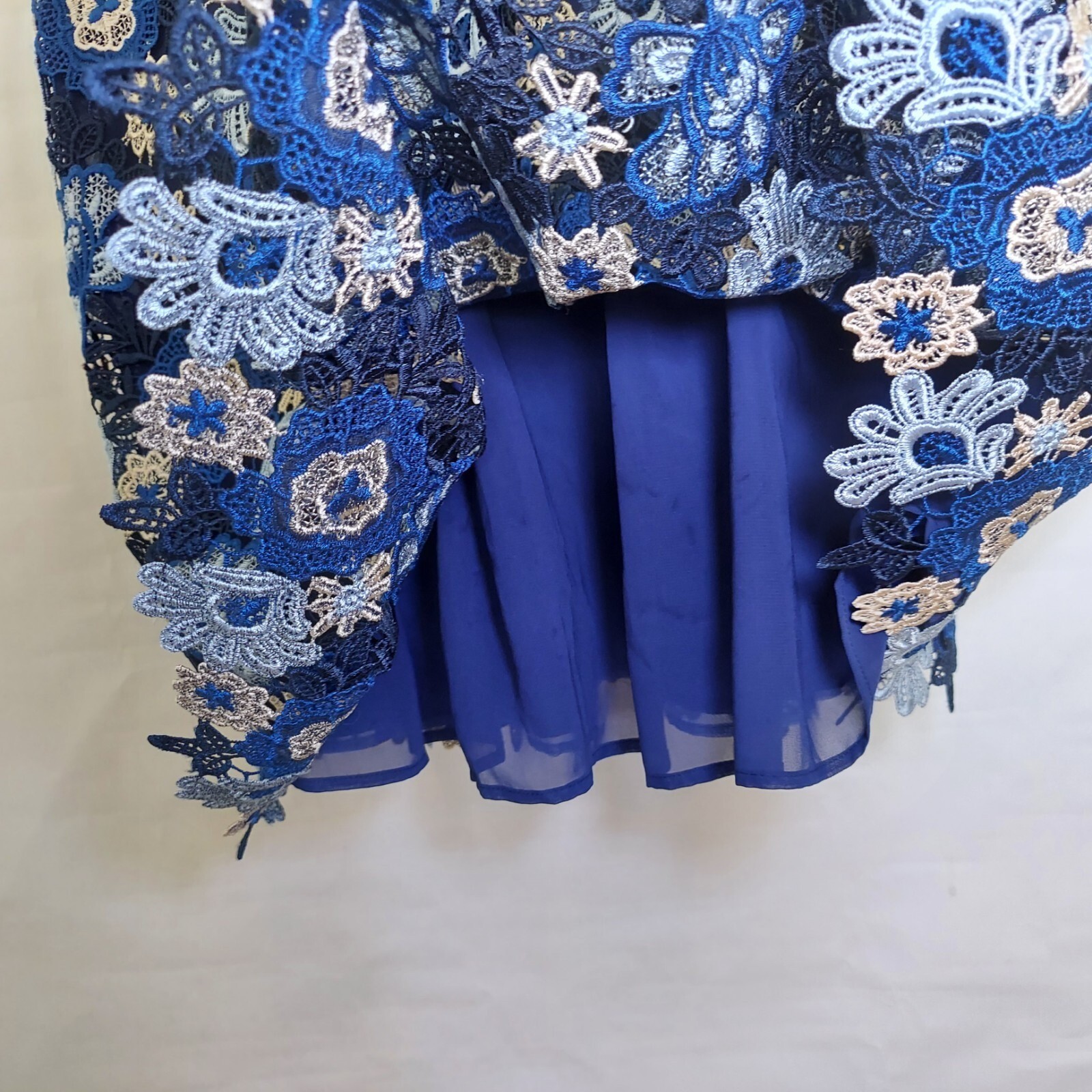 Dolly Girl by Anna Sui Dress 2 Blue Retro Floral Embroidery Guipure Short Sleeve