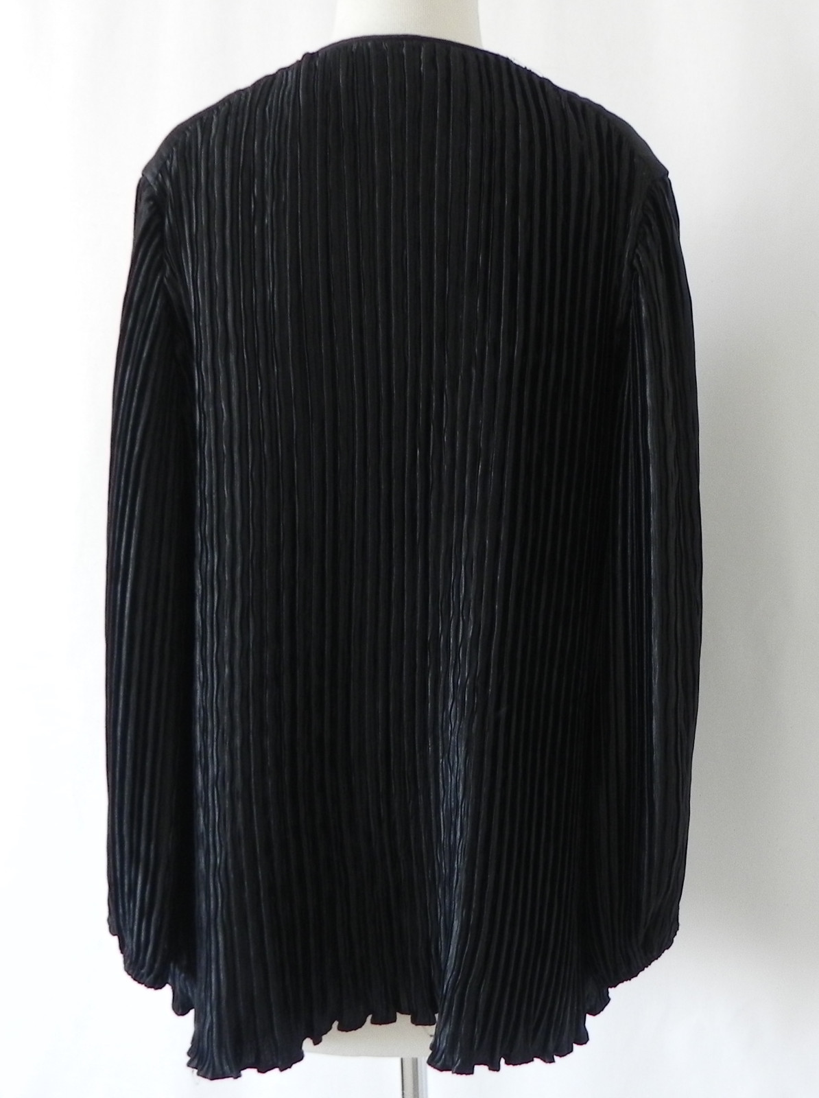 Vtg Three Flaggs 2PC Open Duster/Maxi Pleated Shinny Black Size L