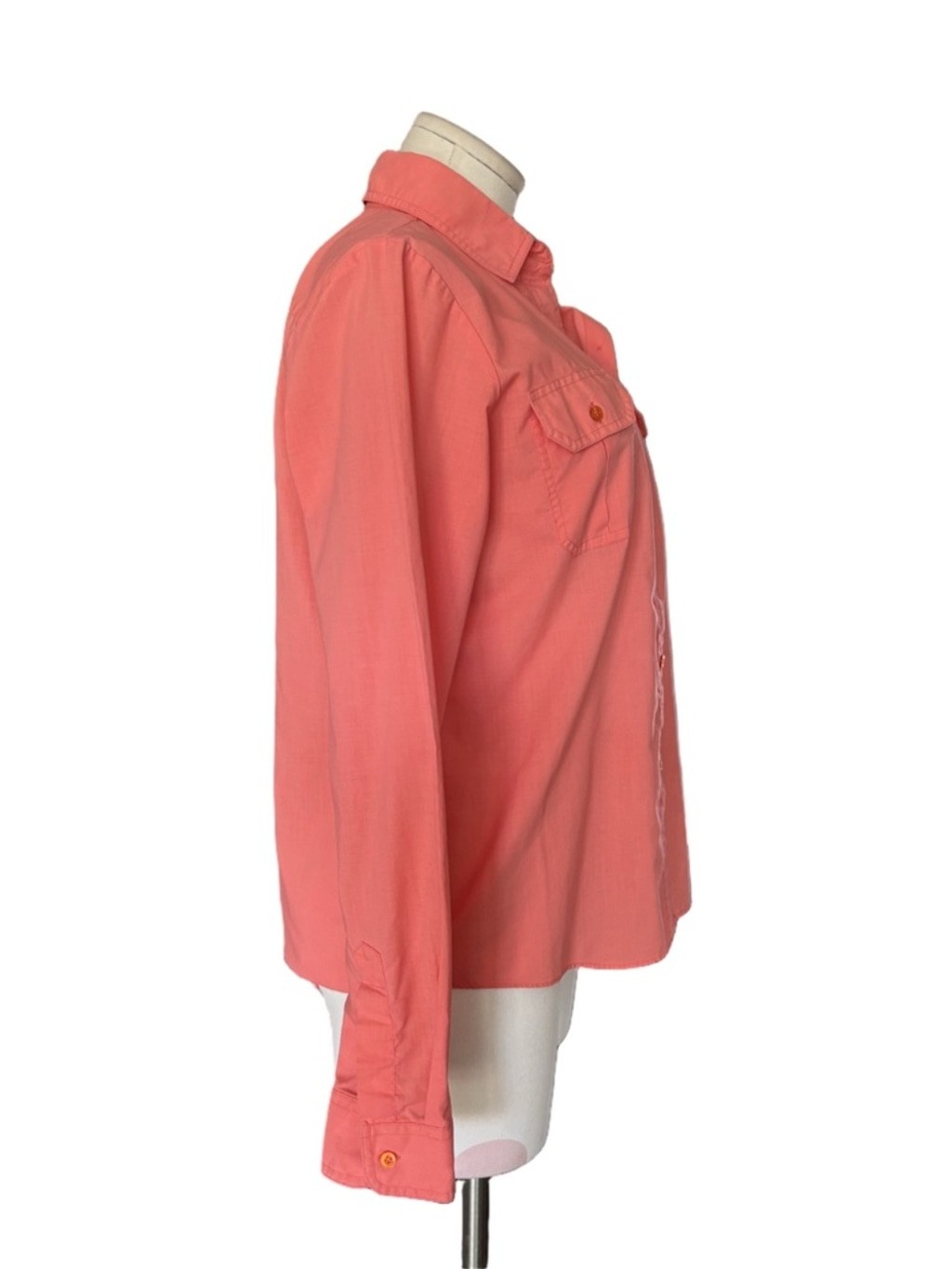 Vintage Minimalist Coastal Coral Button Up Shirt – Coral – M/L