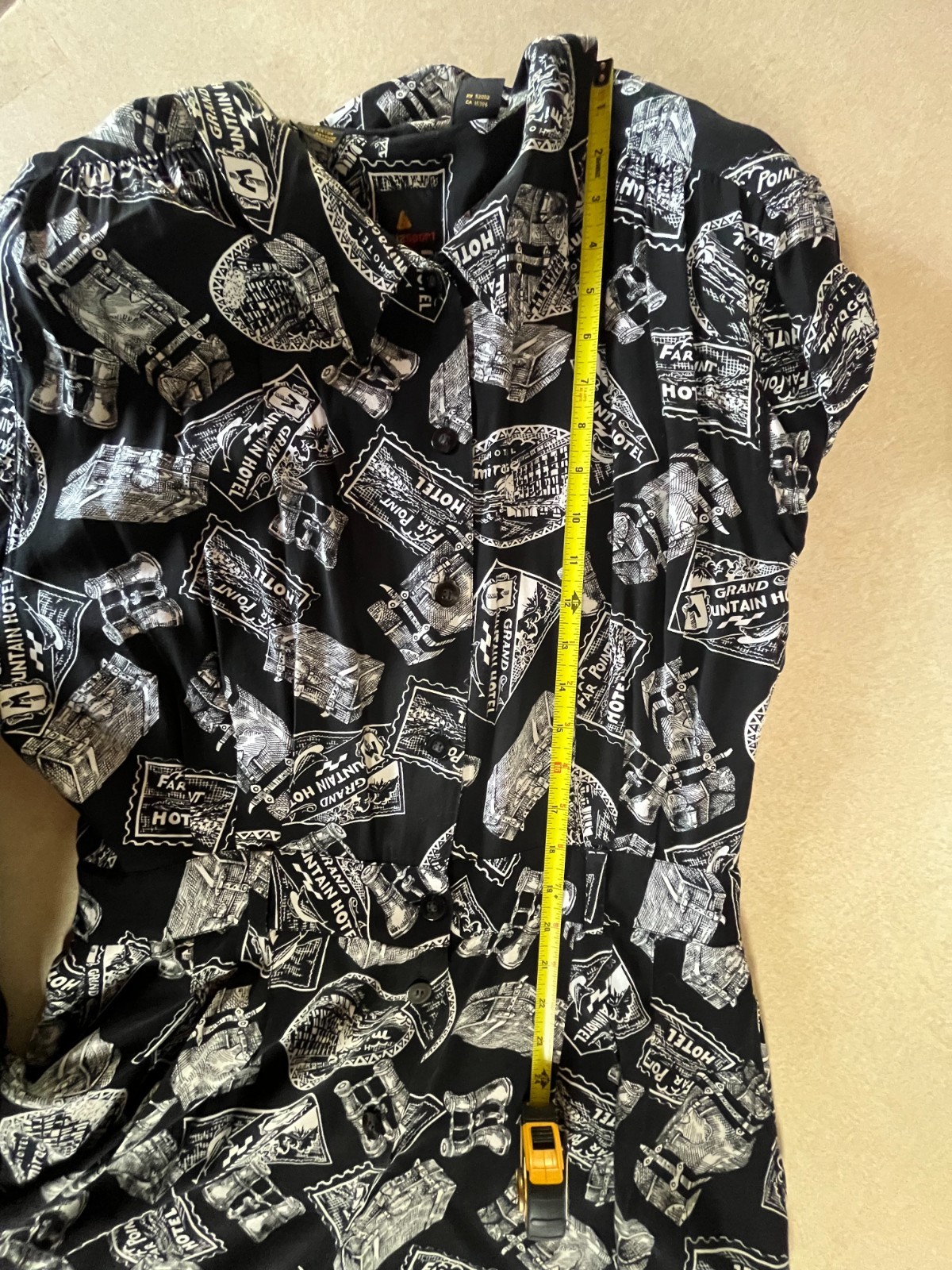 1980s Black & White World Traveler Romper Shorts w/Pockets-Liz Sport Size 12
