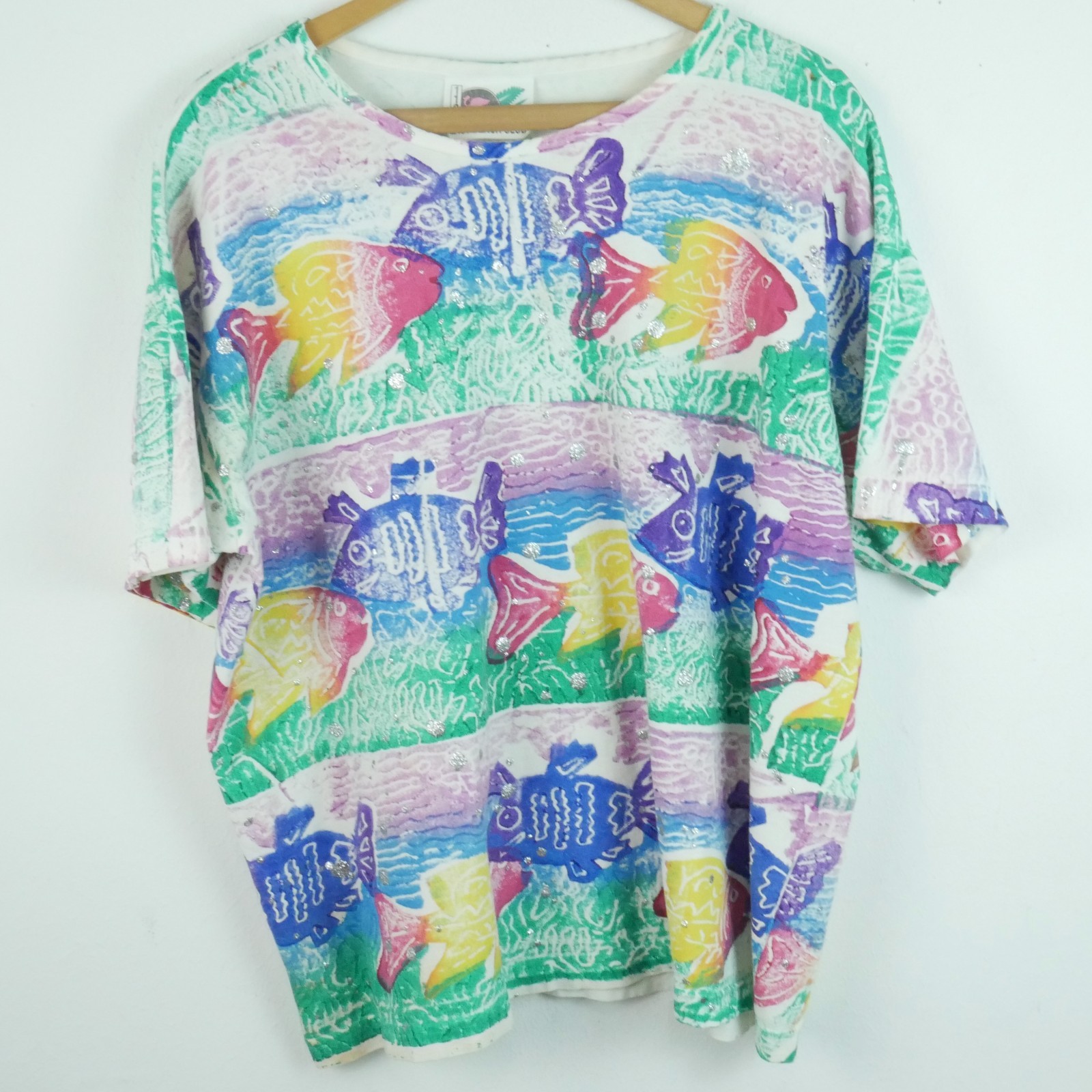 Vintage 90s Fish Print Tropical T Shirt Glitter Surf AOP 80s Beach Multicolor OS