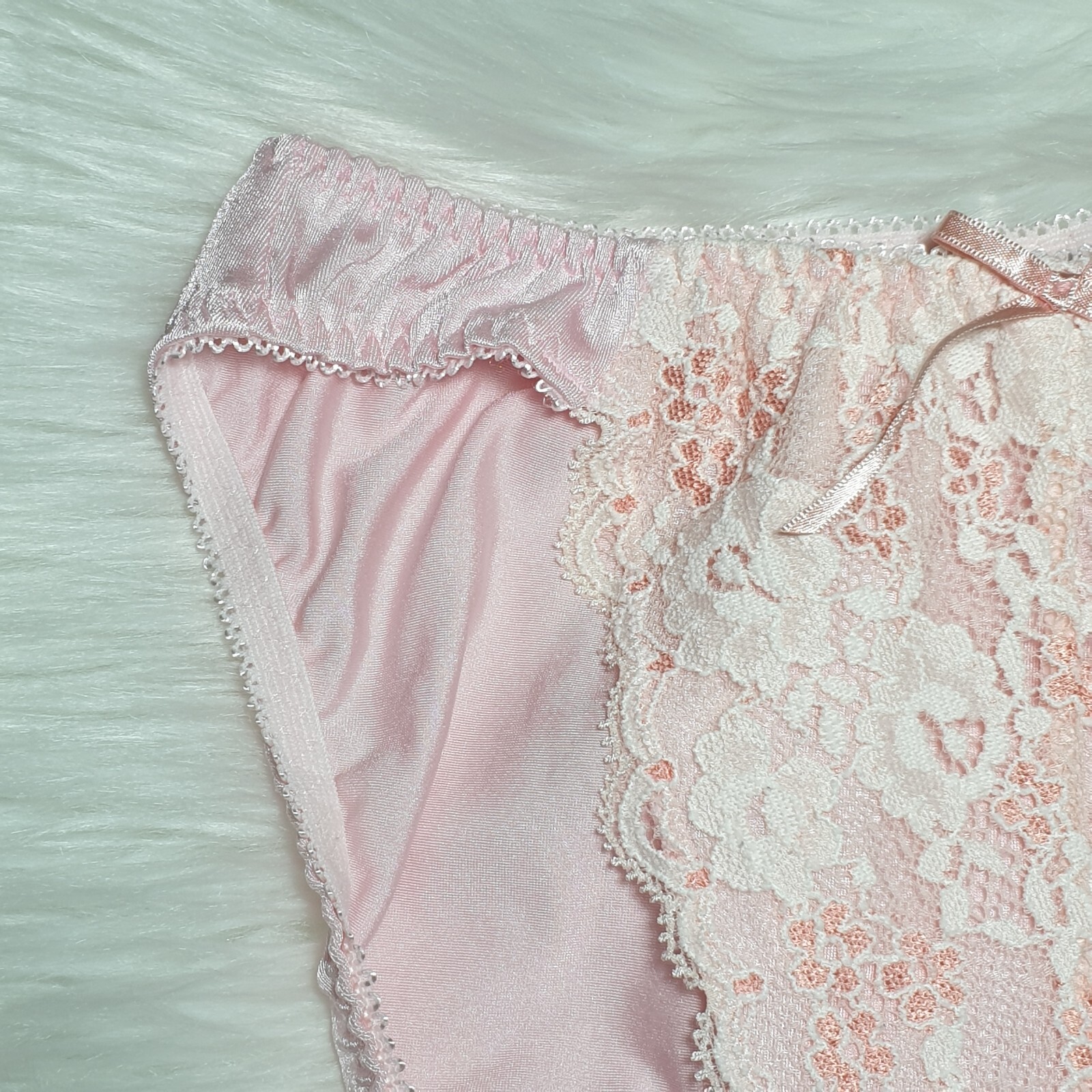 Vintage Nylon Satin Panty Silky Pink Bikini Sissy Lace Brief Sz Small Hip 32-36″