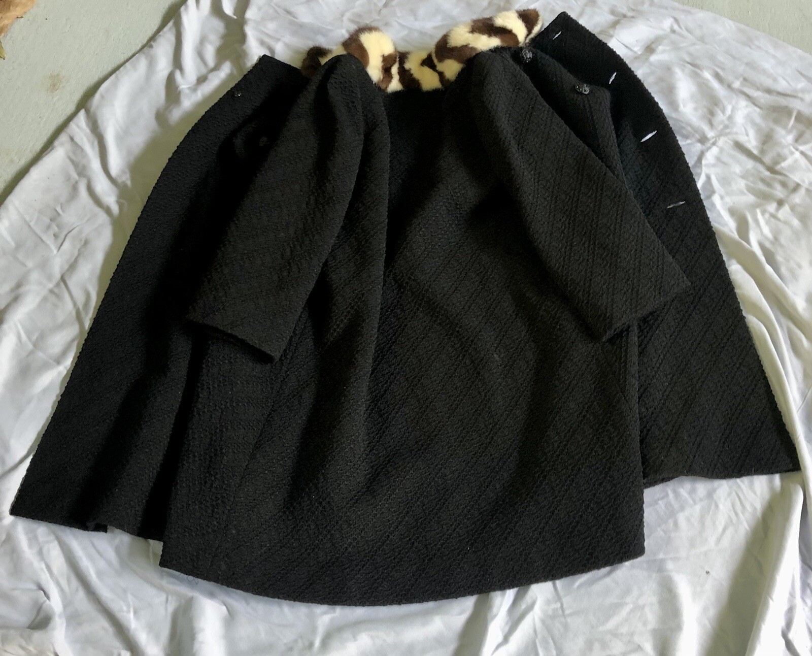 Vtg MCM Black Coat Stripe 2 Tone Fur Collar Swing Textured OOAK Glam Mid Century