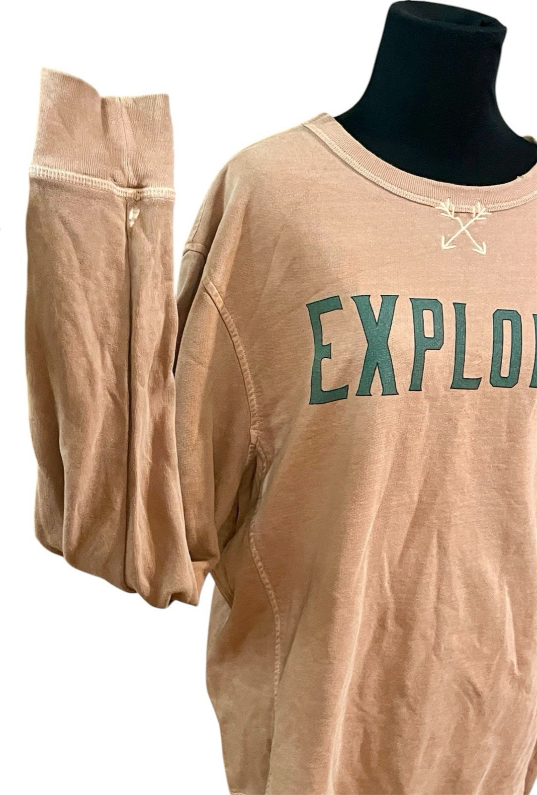 KJP Arrow Knit Crew Explore Sweatshirt Men’s Large 100% Cotton New England USA