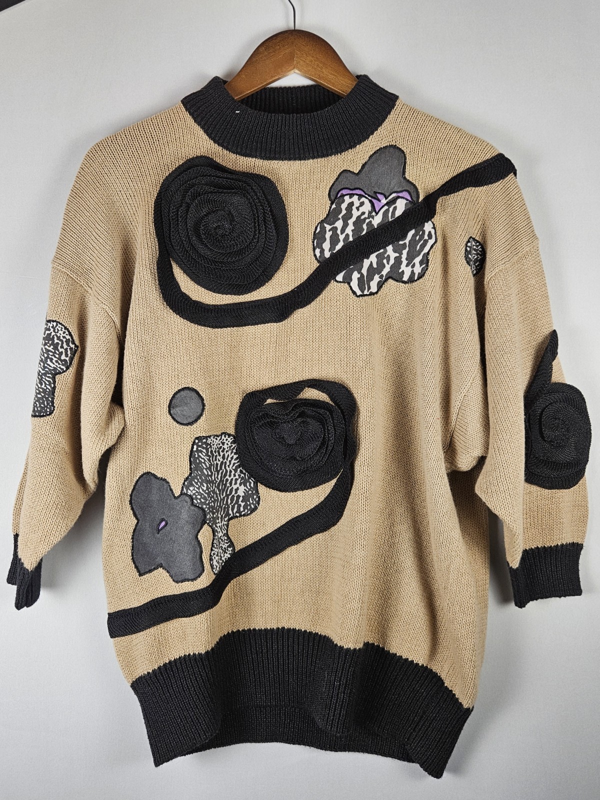 Bonnie & Bill by Holly 1989 M Tan Black 3D Applique Ramie Cotton Sweater