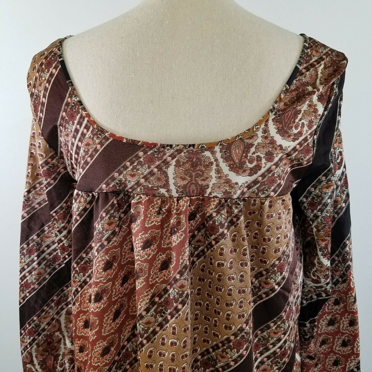 Vtg Anne Klein Lily of France 1970s Paisley Caftan Night Gown Tag Sz L Actual M