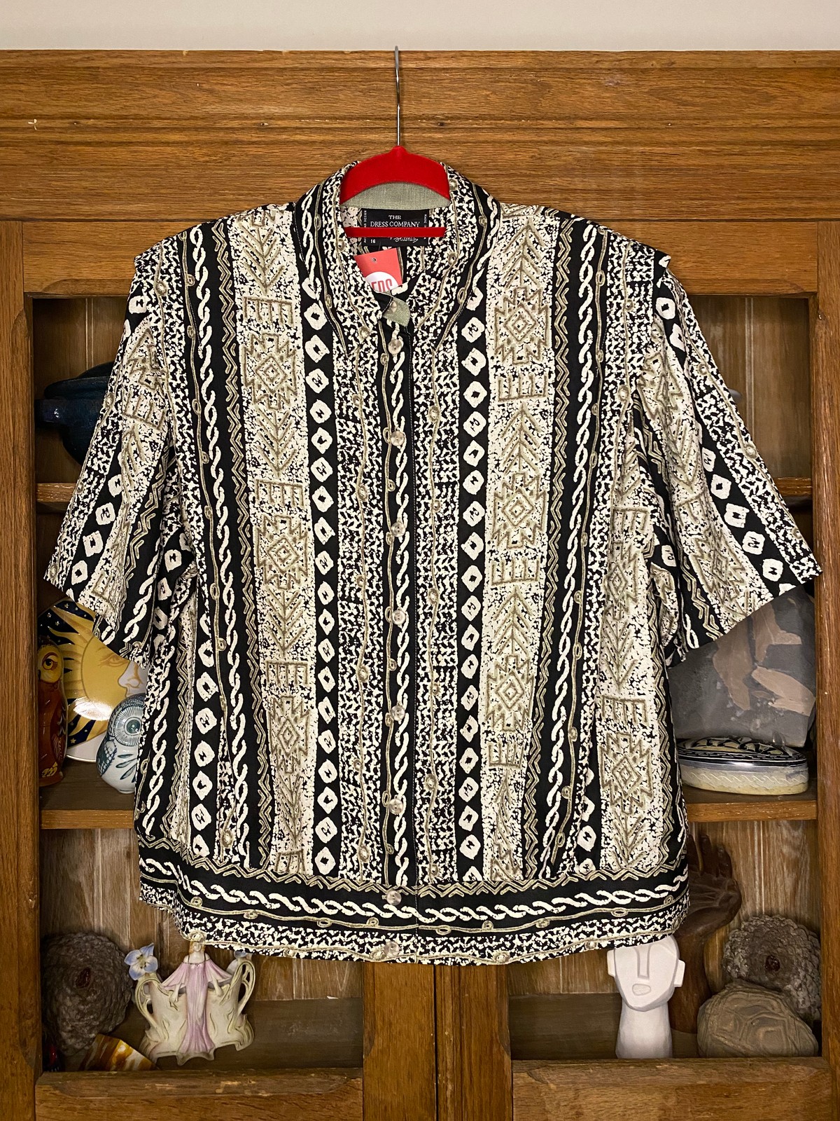 Black and Green Patterned Shirt Size 16