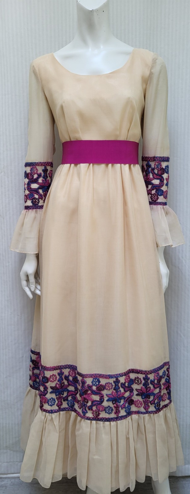Vintage 1960/70s Cotton Voile Embroidered Maxi Dress – Size XS/S