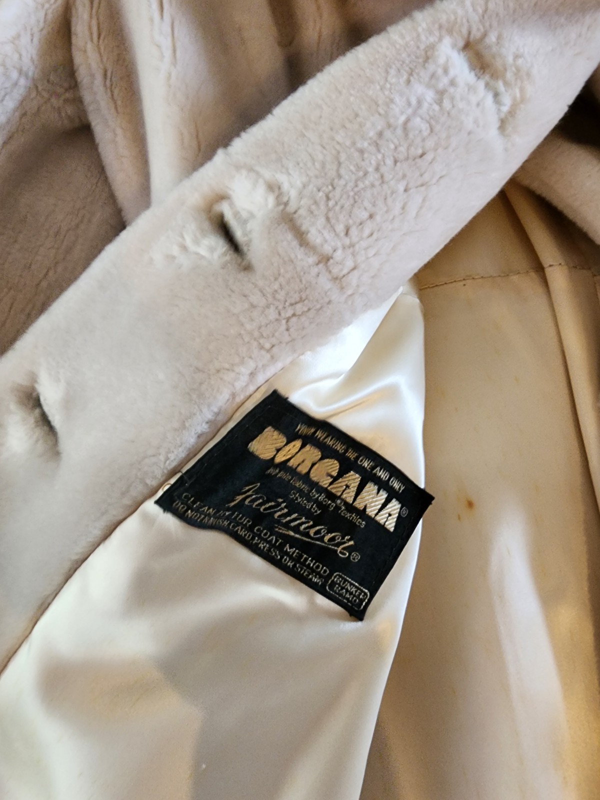Borgana Beige Brown Faux Fur Women’s Vintage Coat Double Breasted