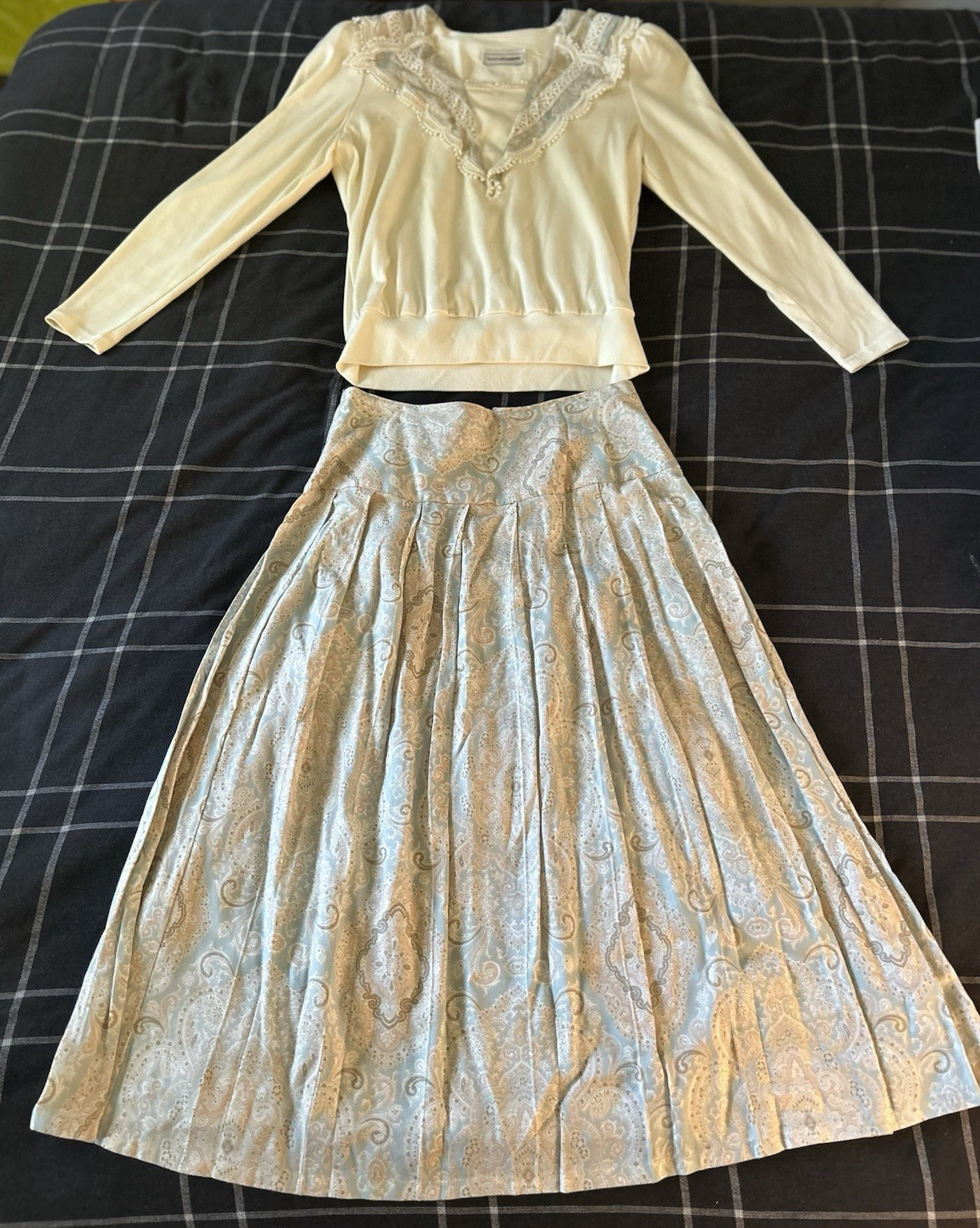 Vintage Scott McClintock 2 pc Set Skirt Top Soft Cream Spring Cottage Core Chic