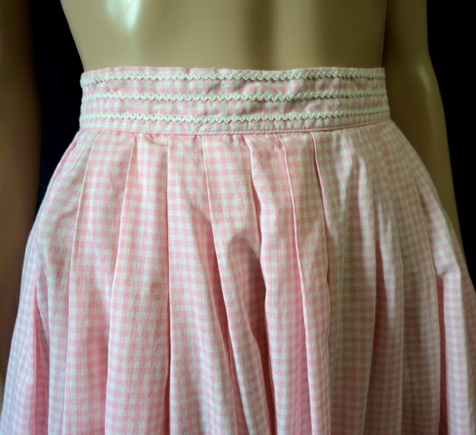 ROCKABILLY PRINCESS PINK GINGHAM 1950s vintage COTTON A-line SKIRT 24 inch waist