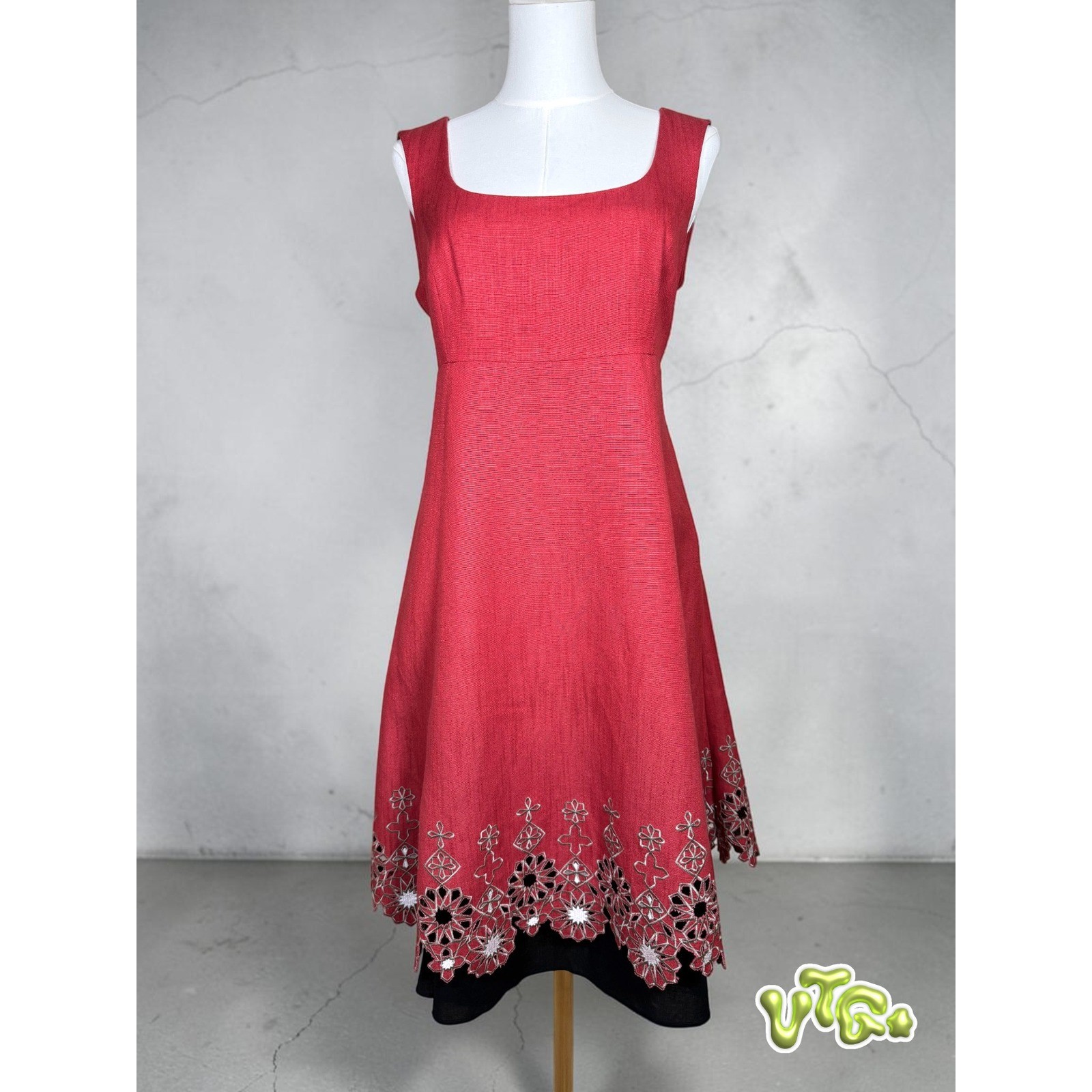 Vtg SEMANTIKS Red Linen Blend Dress Embroidered Cutwork Midi Cottage Womens M