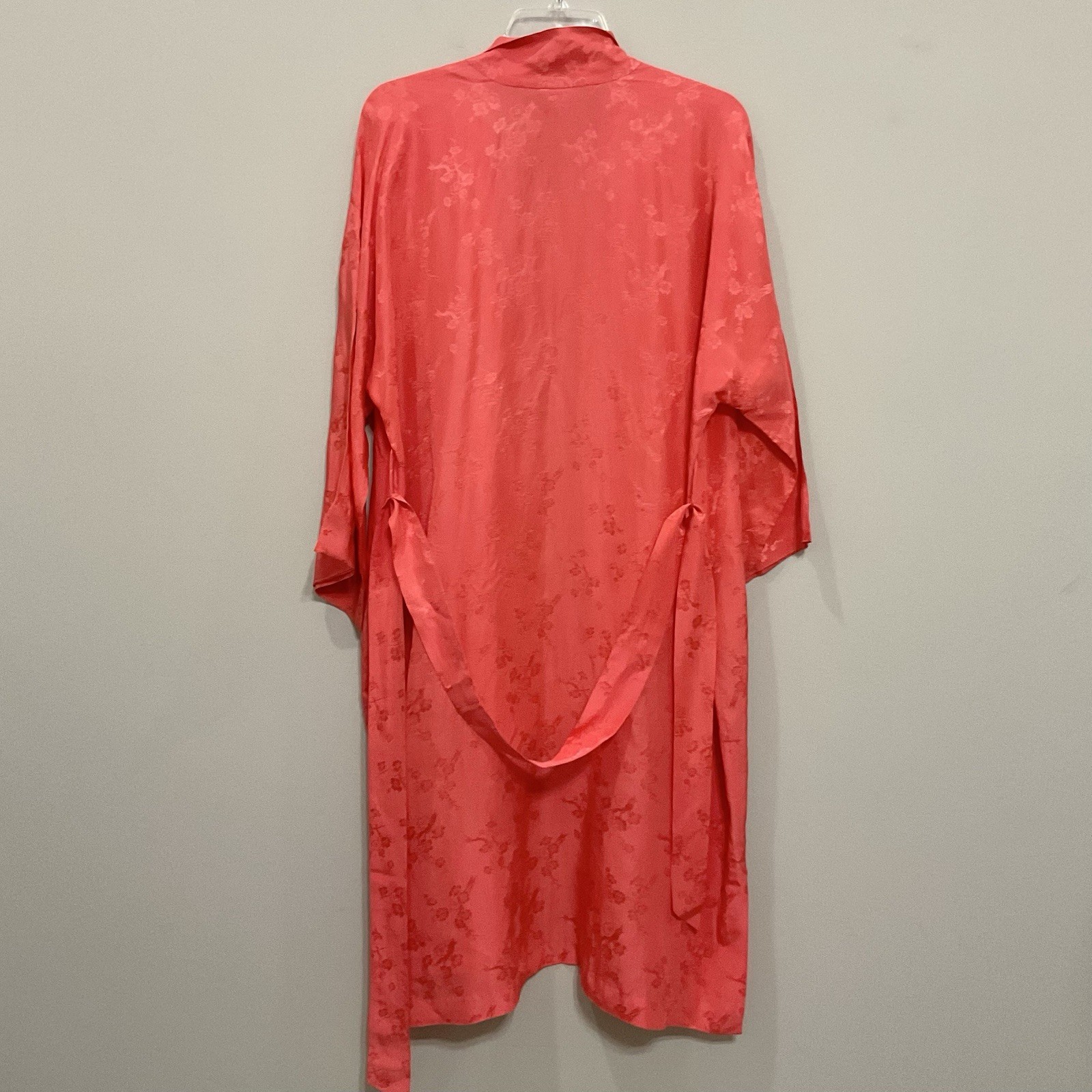 Vintage 50s Dynasty Hong Kong Silk Jacquard Peach Dressing Gown Robe Hostess Med