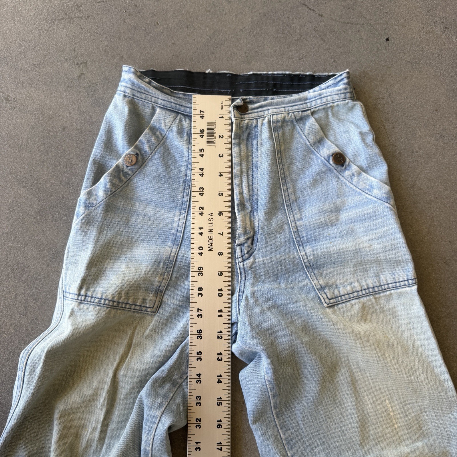 Vintage 60s 70s Women’s Flare Bell Bottom Light Wash Denim Jeans 24×31 Disco