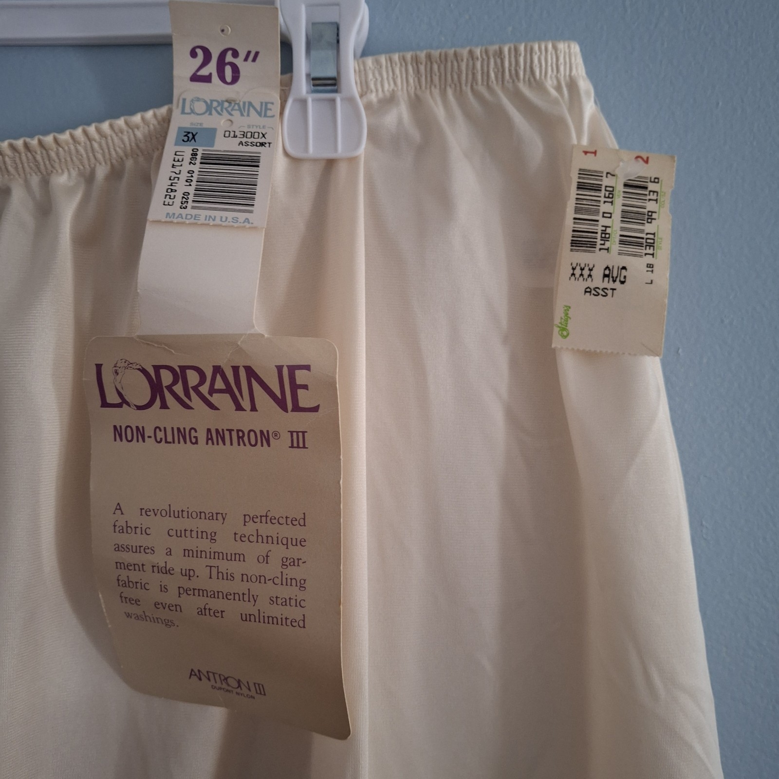 Vintage LORRAINE Half Slip Size 3X NWT Ivory Off White 26″ Length Lace Trim