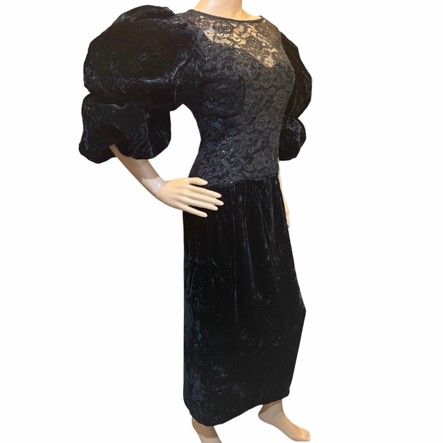 VTG 80s XS Victorian Velvet Lace Puff Sleeve Maxi Gown Whimsigoth Gothic Dress