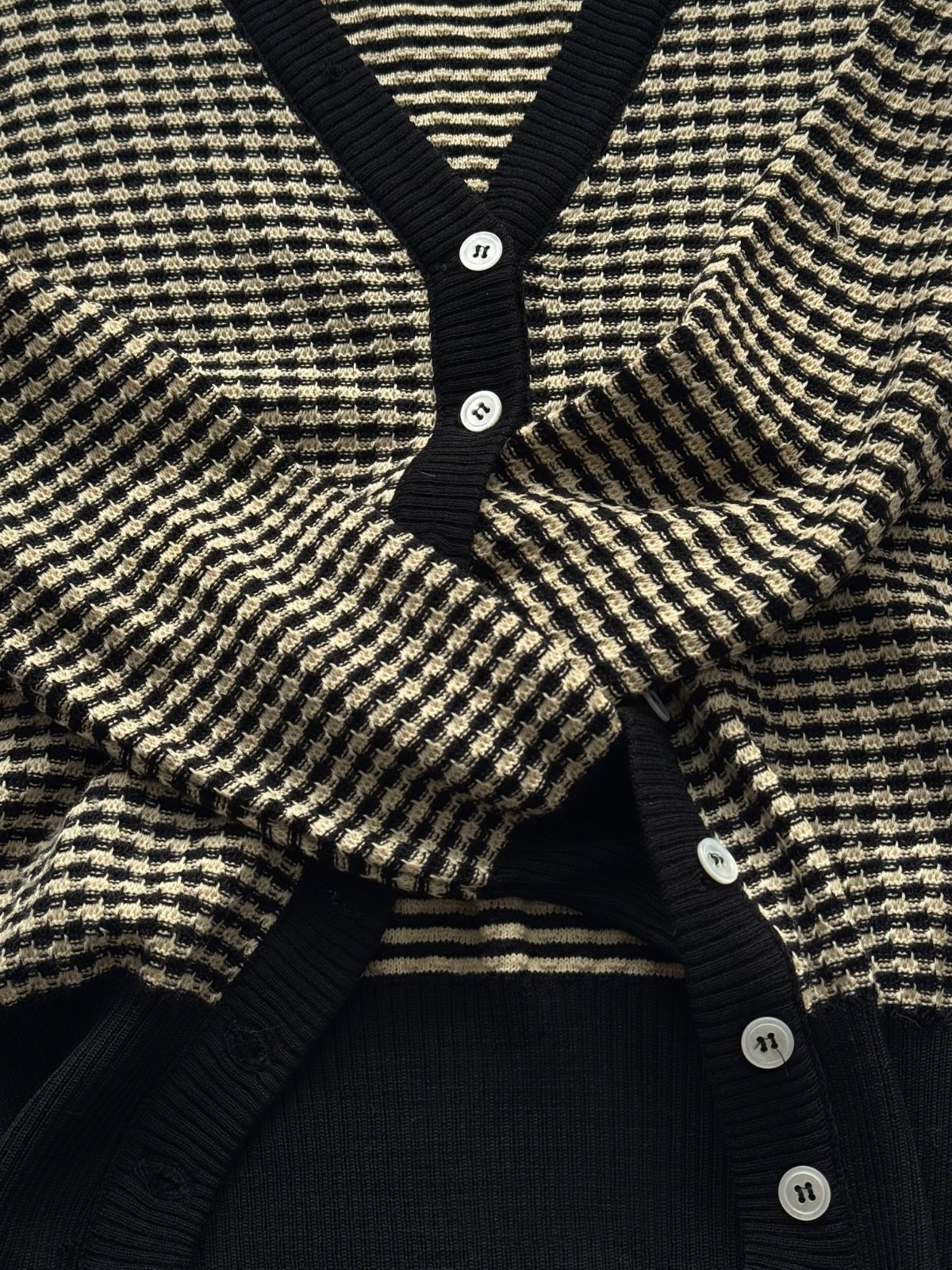 1960s American Vintage Dalton 'for Bullocks Wilshire’ USA Women’s Wool Cardigan