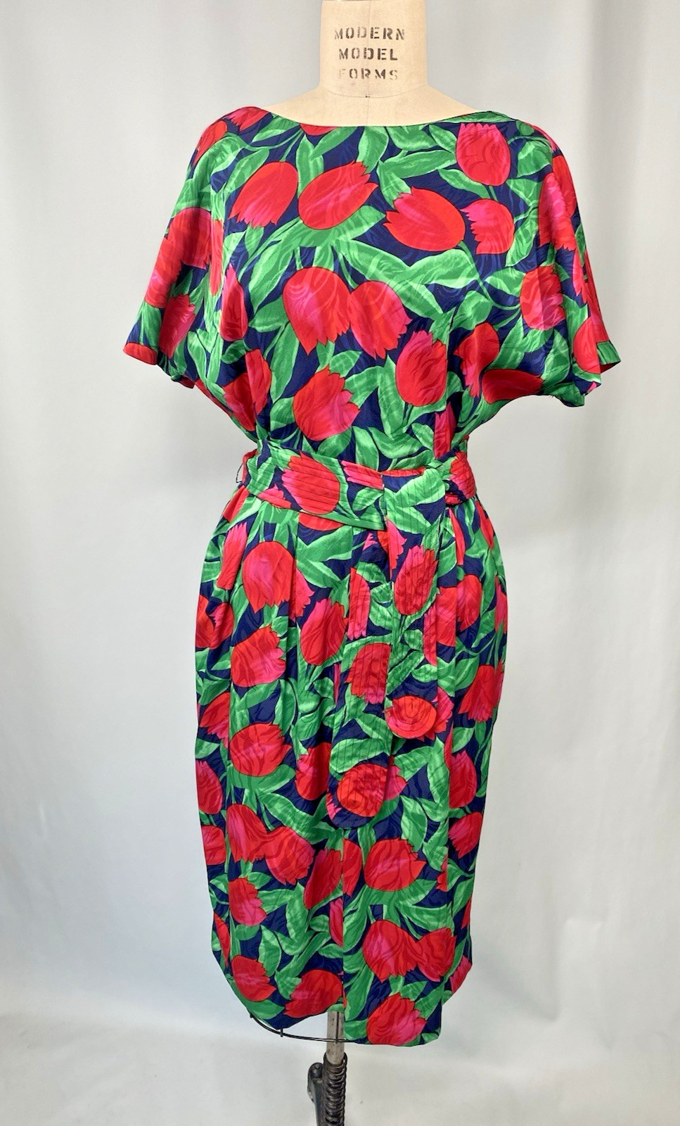 Vintage Dress SIZE 8 floral PAPELL BOUTIQUE 80s 90s classic red green
