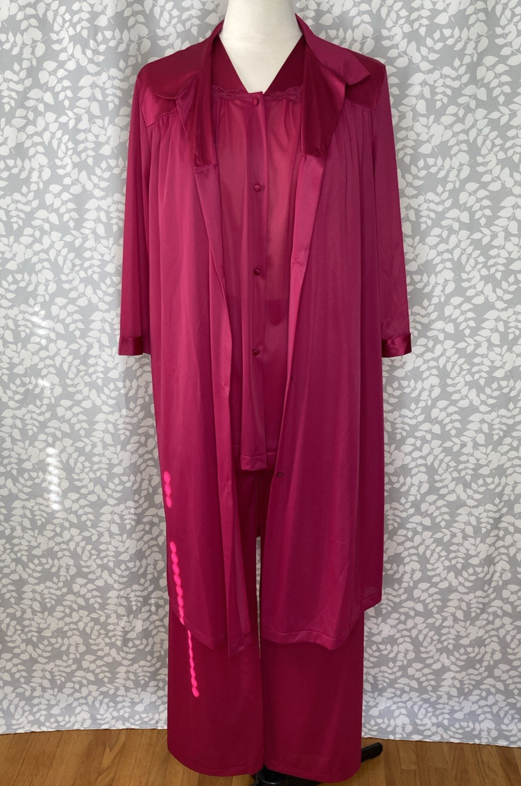 Vintage Vanity Fair 3 Pc Magenta Short Sleeve Pajama Set w/Robe, Size M, Unworn