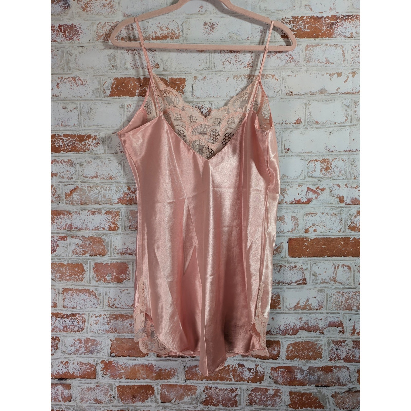 Victoria’s Secret Chemise Womens L Pink Vintage Gold Label Lace Satin Nightgown