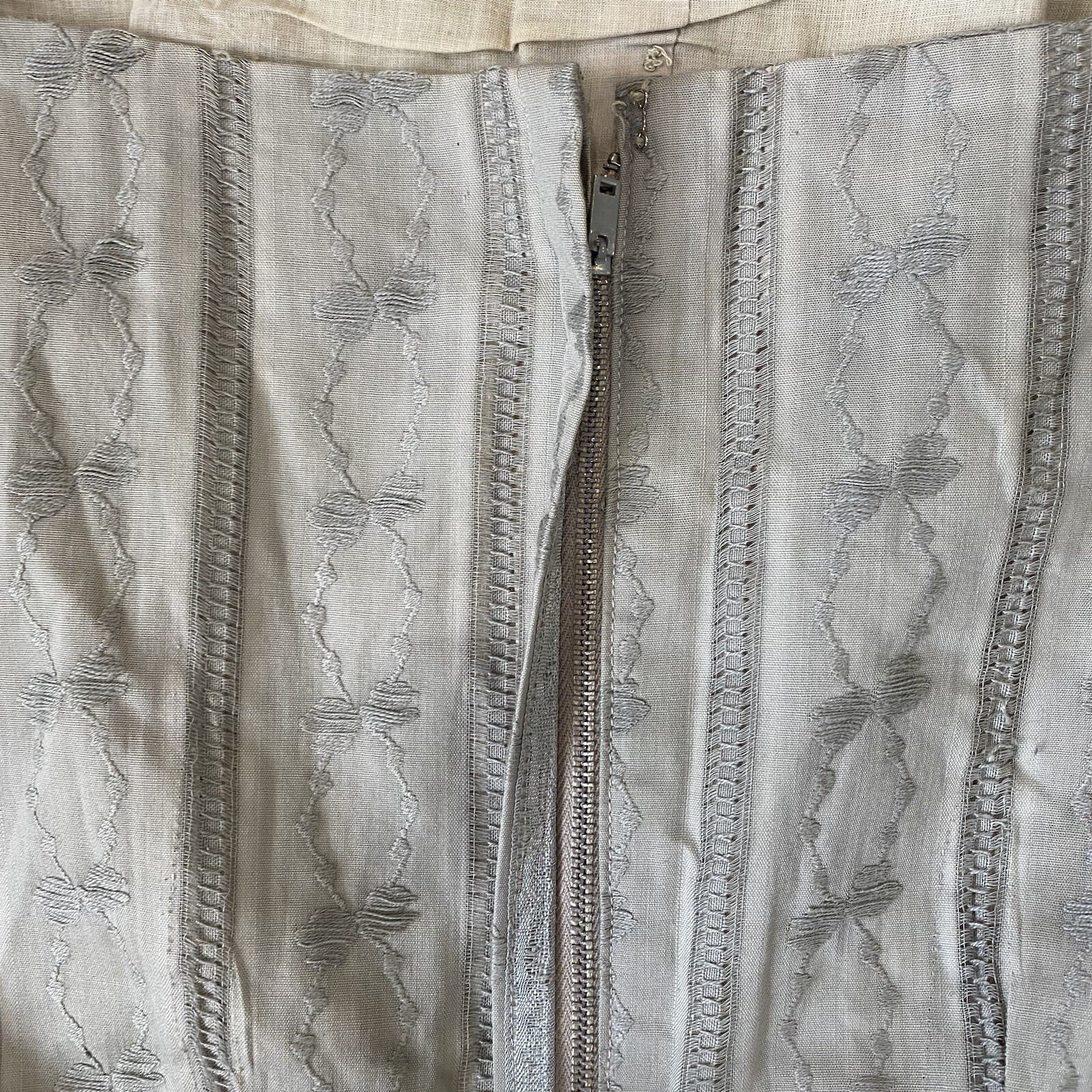 Jonathan Logan vintage Gray A-line Embroidered Tea Dress Size 7