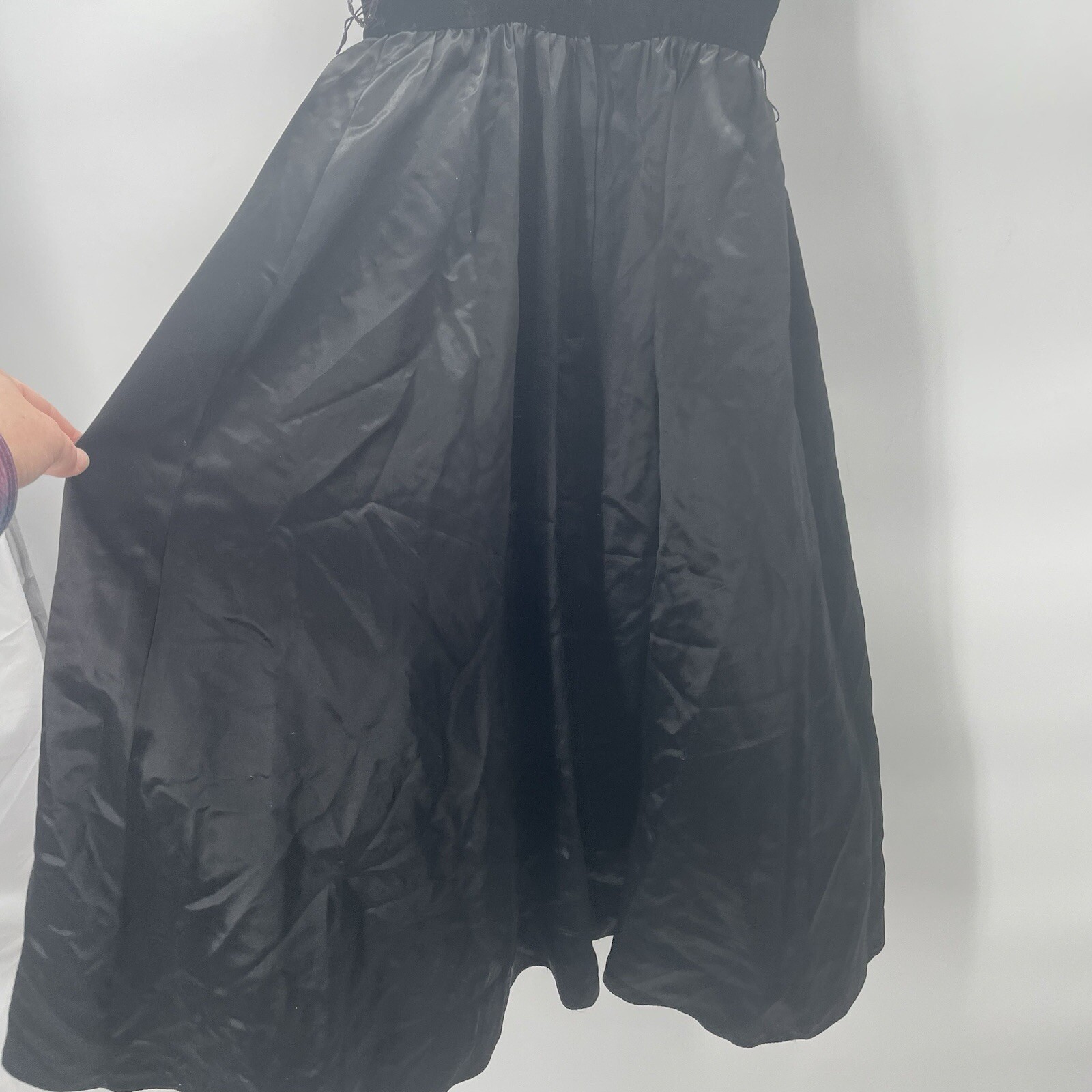 Vtg 80s Glenrob USA Black Velvet Strappy Cocktail Party Evening Dress Small 25”W