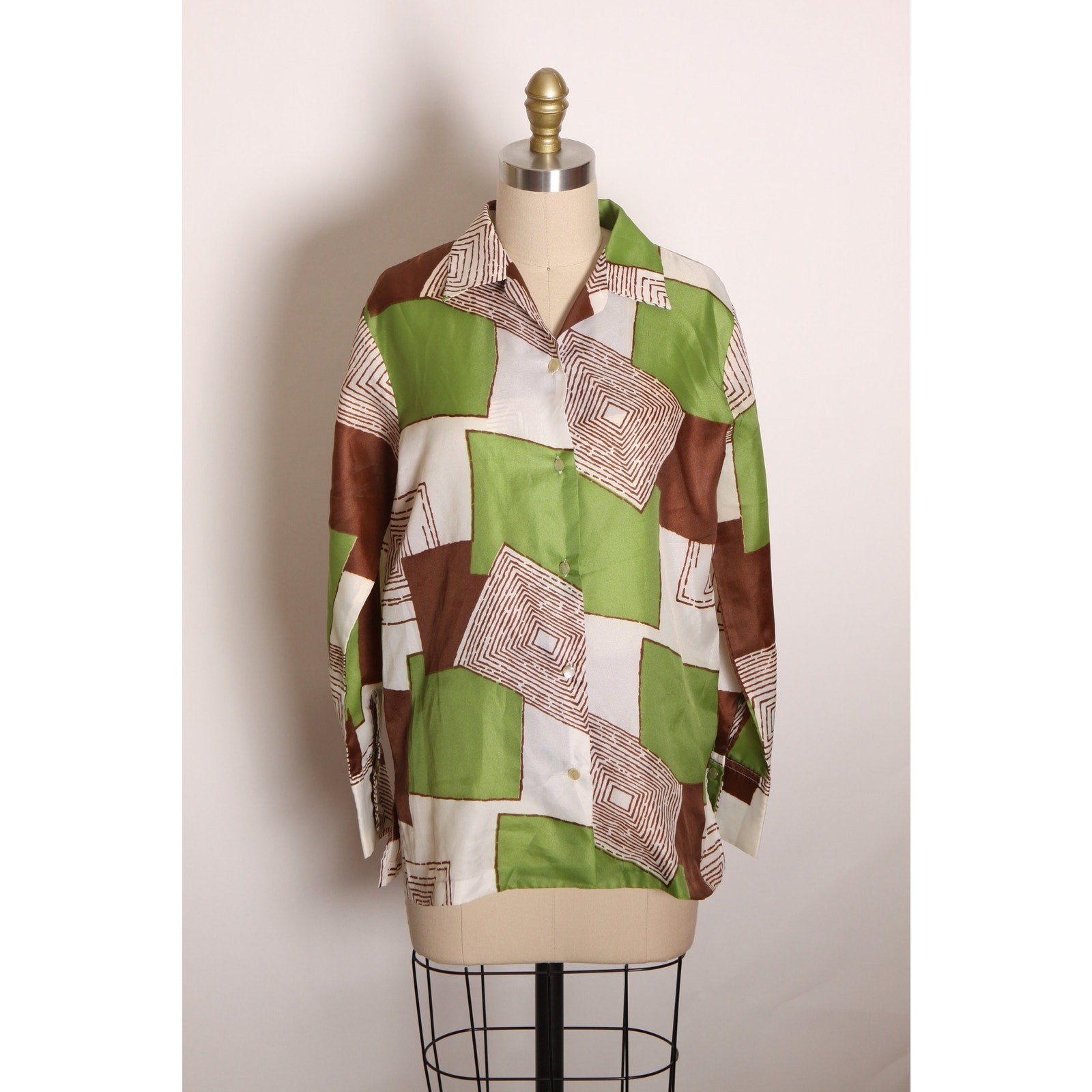 1960s White Green Brown Funky Mod Long Sleeve Pointed Collar Button Up Blouse