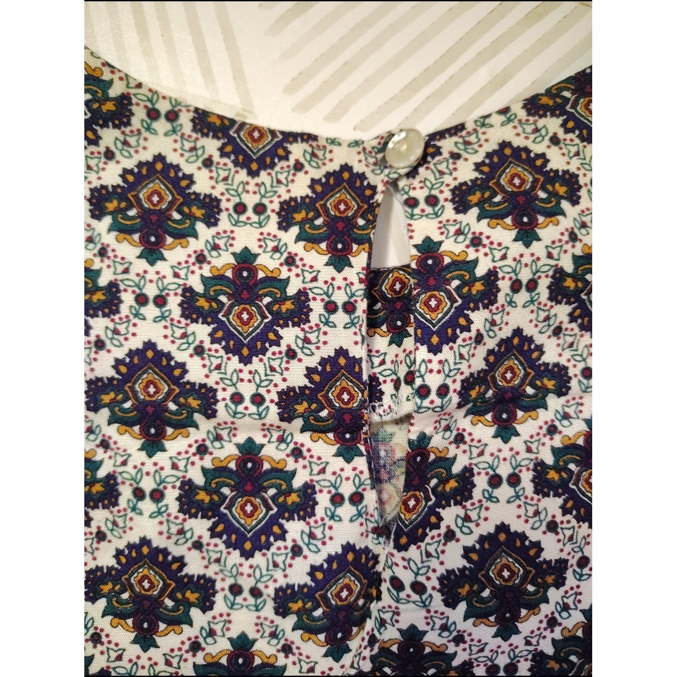 Vintage RAFFERTY Blue Gold Paisley Silk Feel Top L