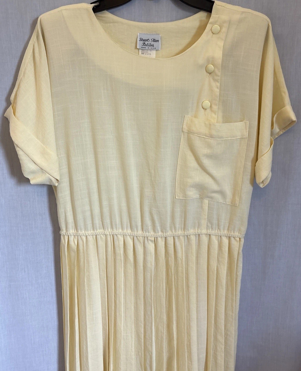 Vintage Stuart Alan Petites 8P Womens Butter Yellow Pleated Dress Made in USA