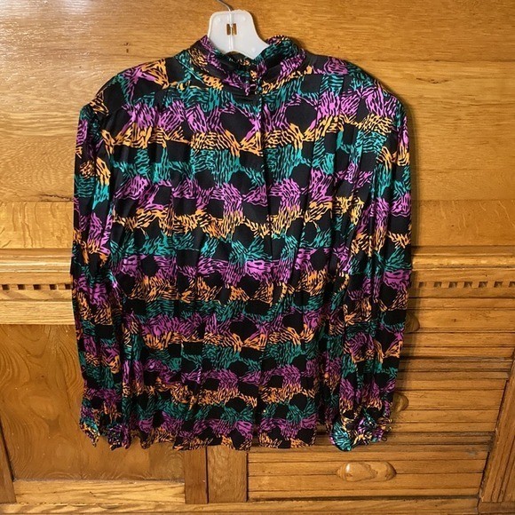 Lloyd Williams 100% Silk Blouse Vintage Abstract Animal Print Mock Neck Festival