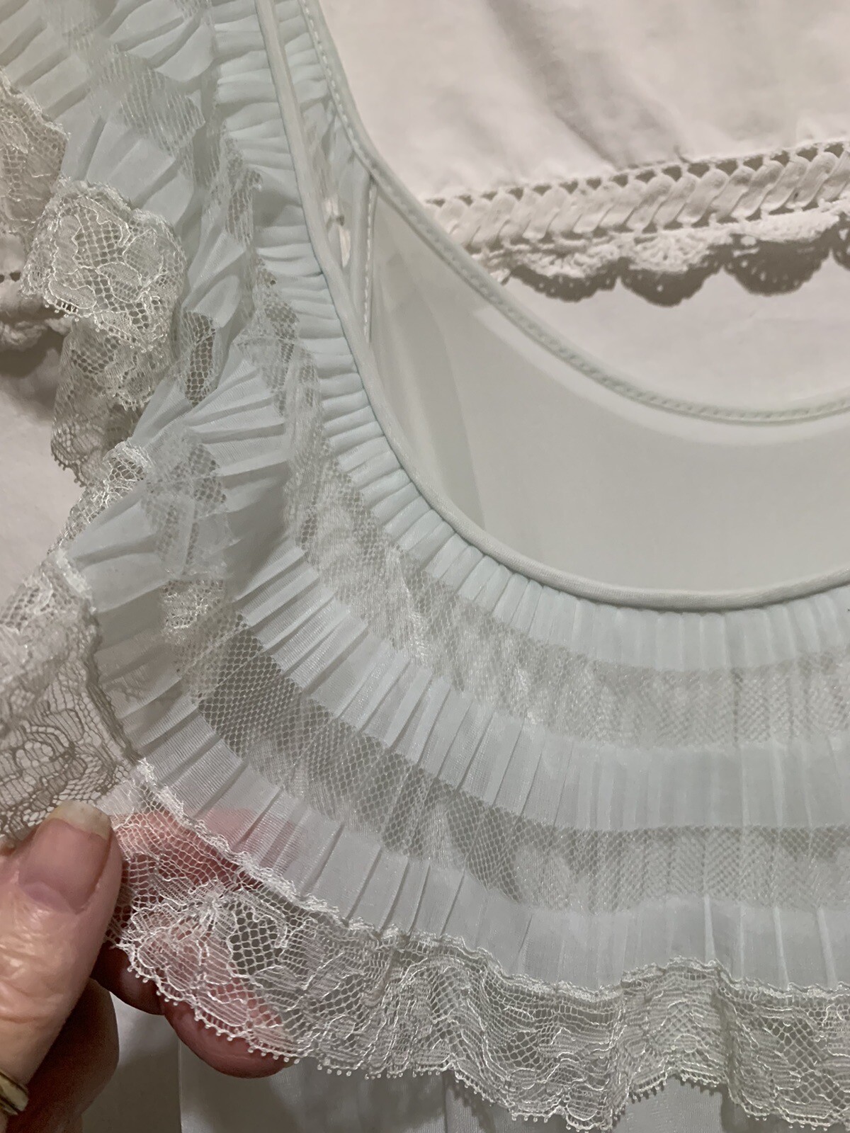 ❤️Vintage 1940s 50s Nightgown Small Sheer Pleated Ruffle Hem Blue Nylon Lace
