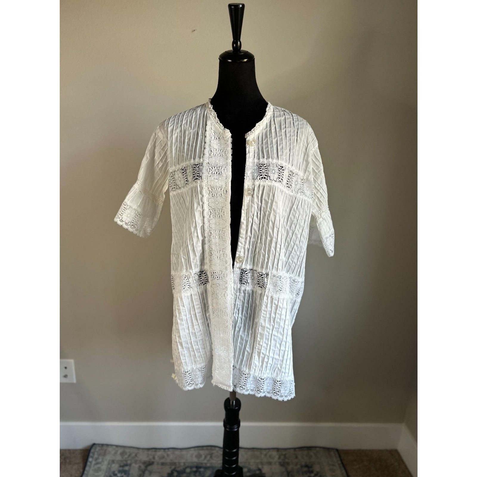 Vintage Women’s White Pin Tuck Pleat Lace Trim Button Front Cotton Jacket Size L