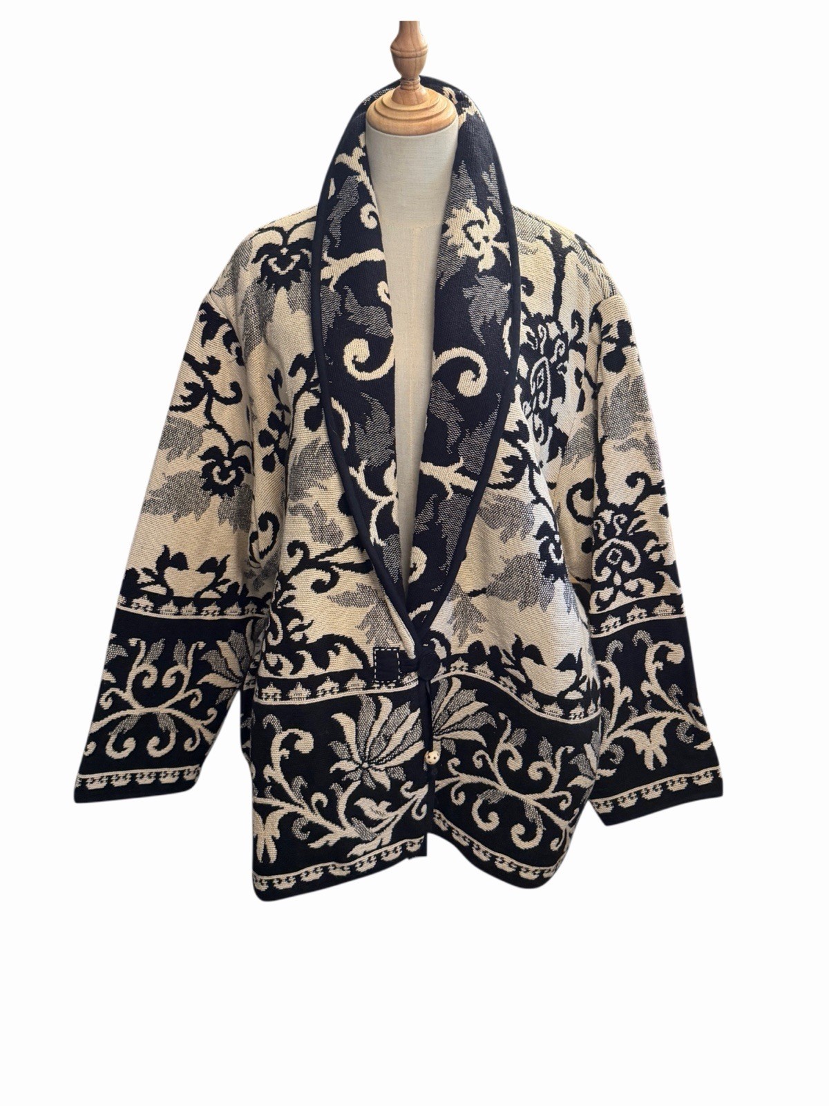 Vintage 90s Tapestry Blanket Coat Black & White Floral Woman’s 22/24W