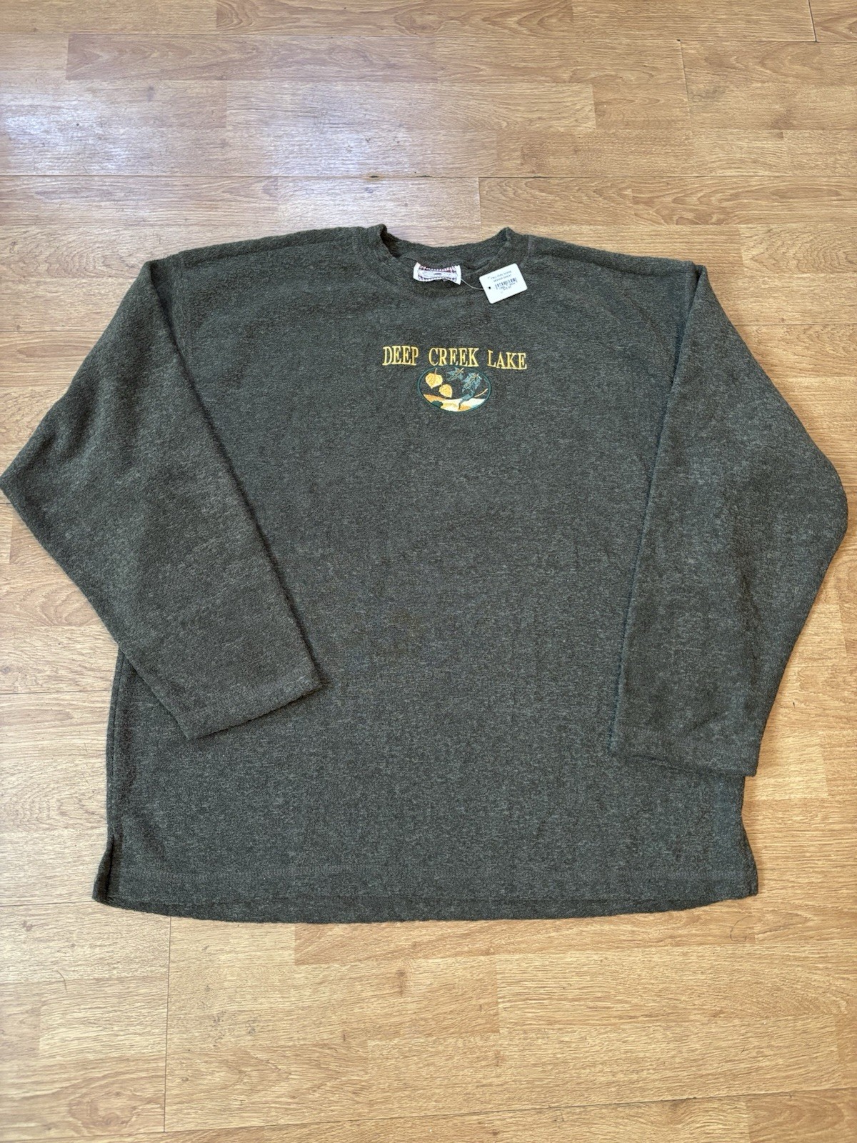 Vintage Deep Creek Lake Time Square Sportswear Embroidered Sweatshirt Unisex XL