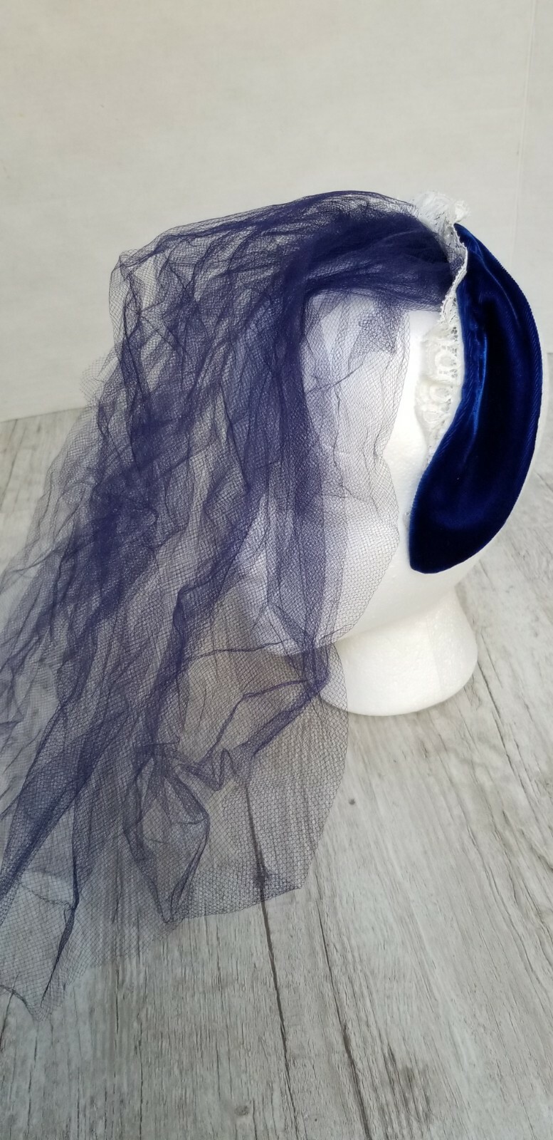 Gorgeous Vintage Blue VELVET MAXI DRESS with Headband w/ Netting & Bag – Size S