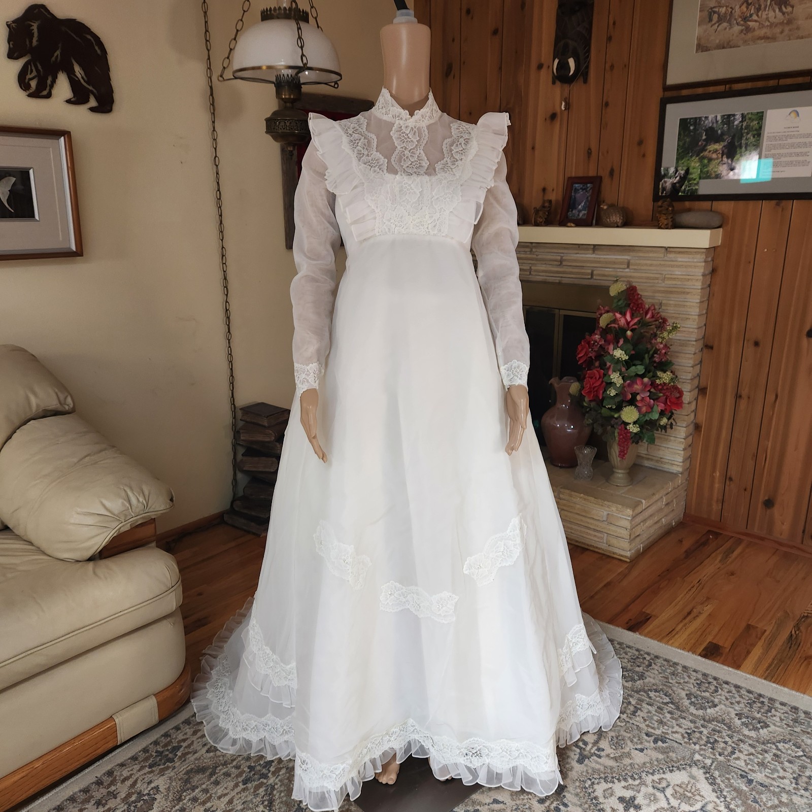 Vintage 70s Victorian Prairie Lace Wedding Gown & Veil Set
